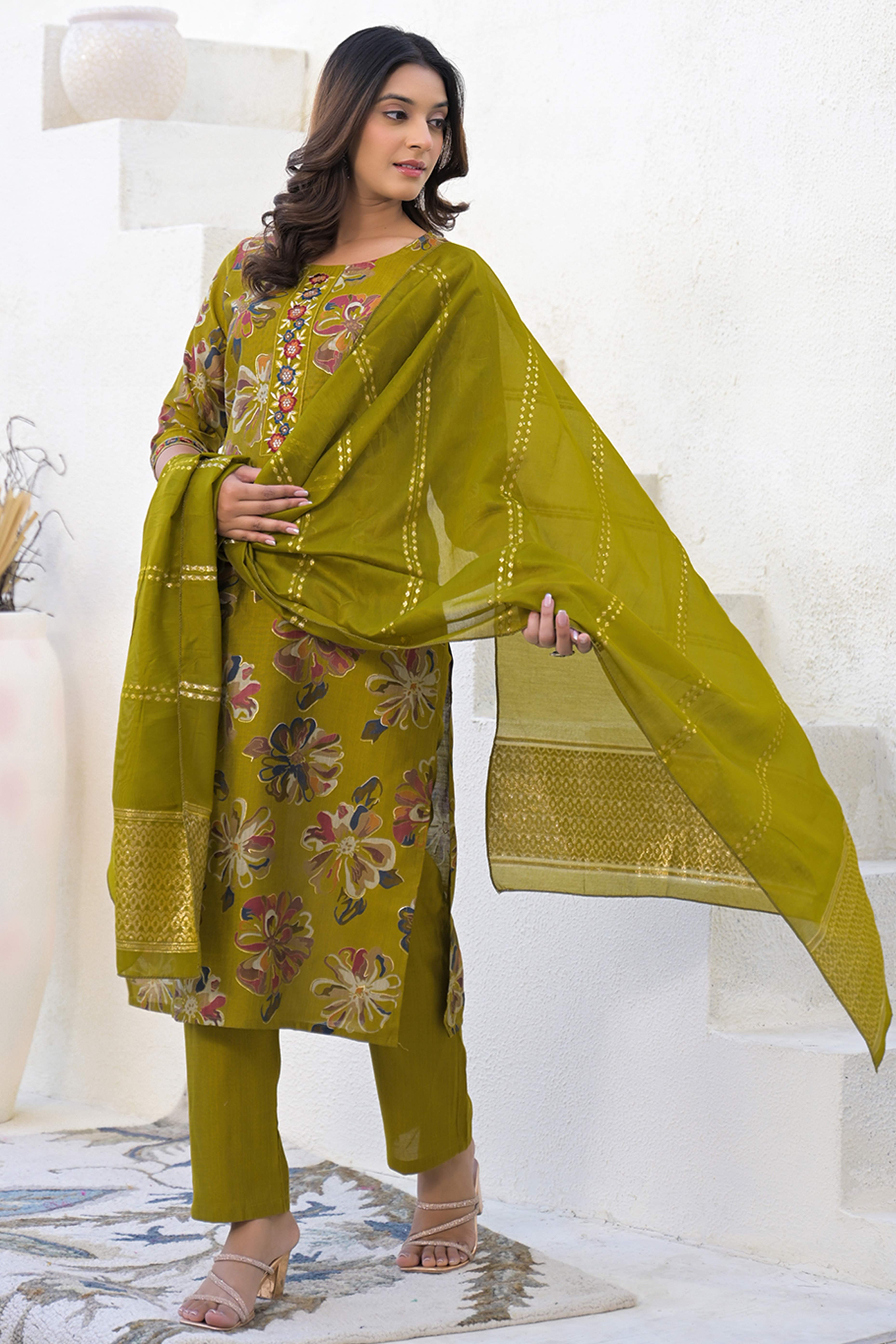 Stylish Green Straight Salwar Suit with Floral Pattern