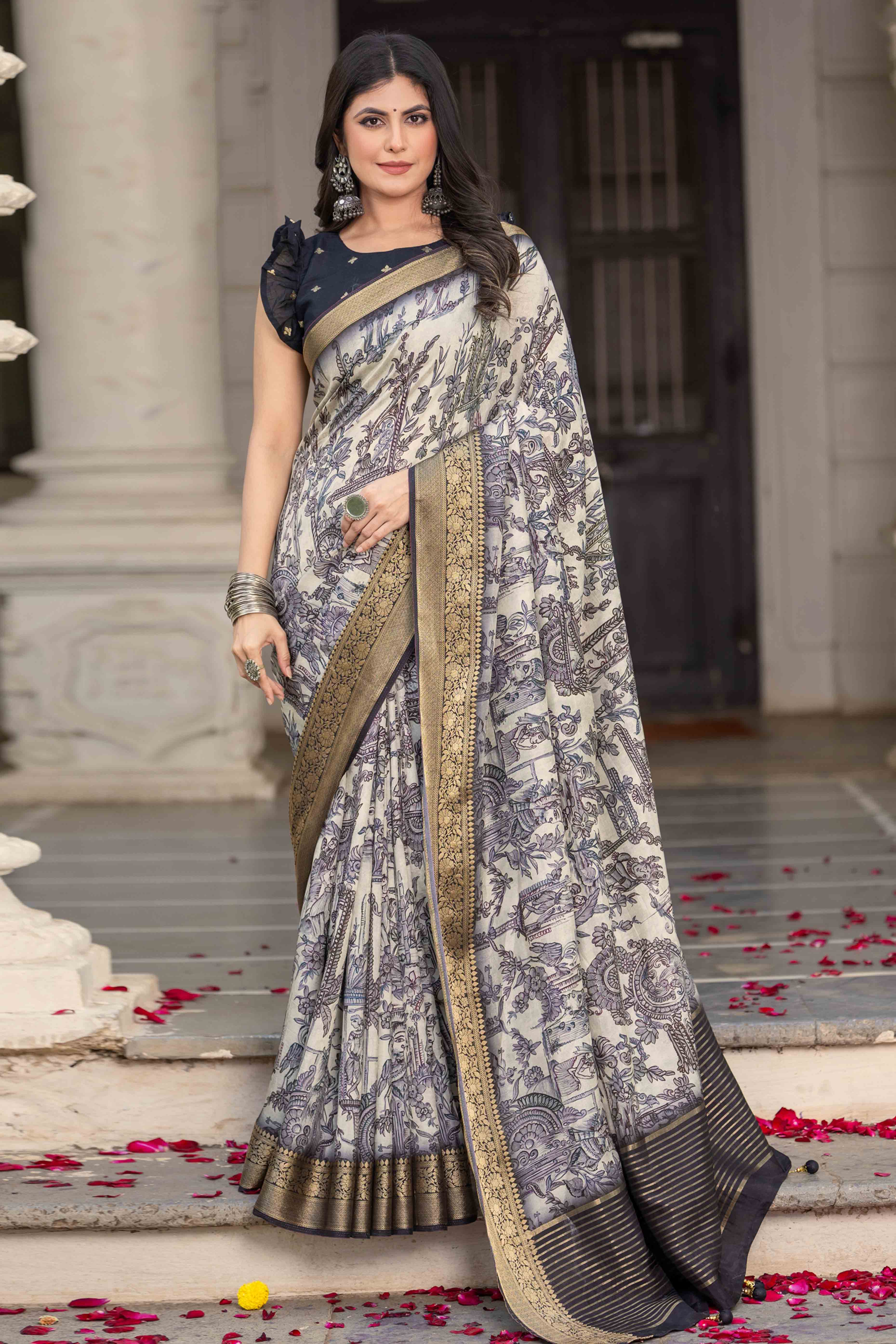 Cream Floral Printed Viscose Saree