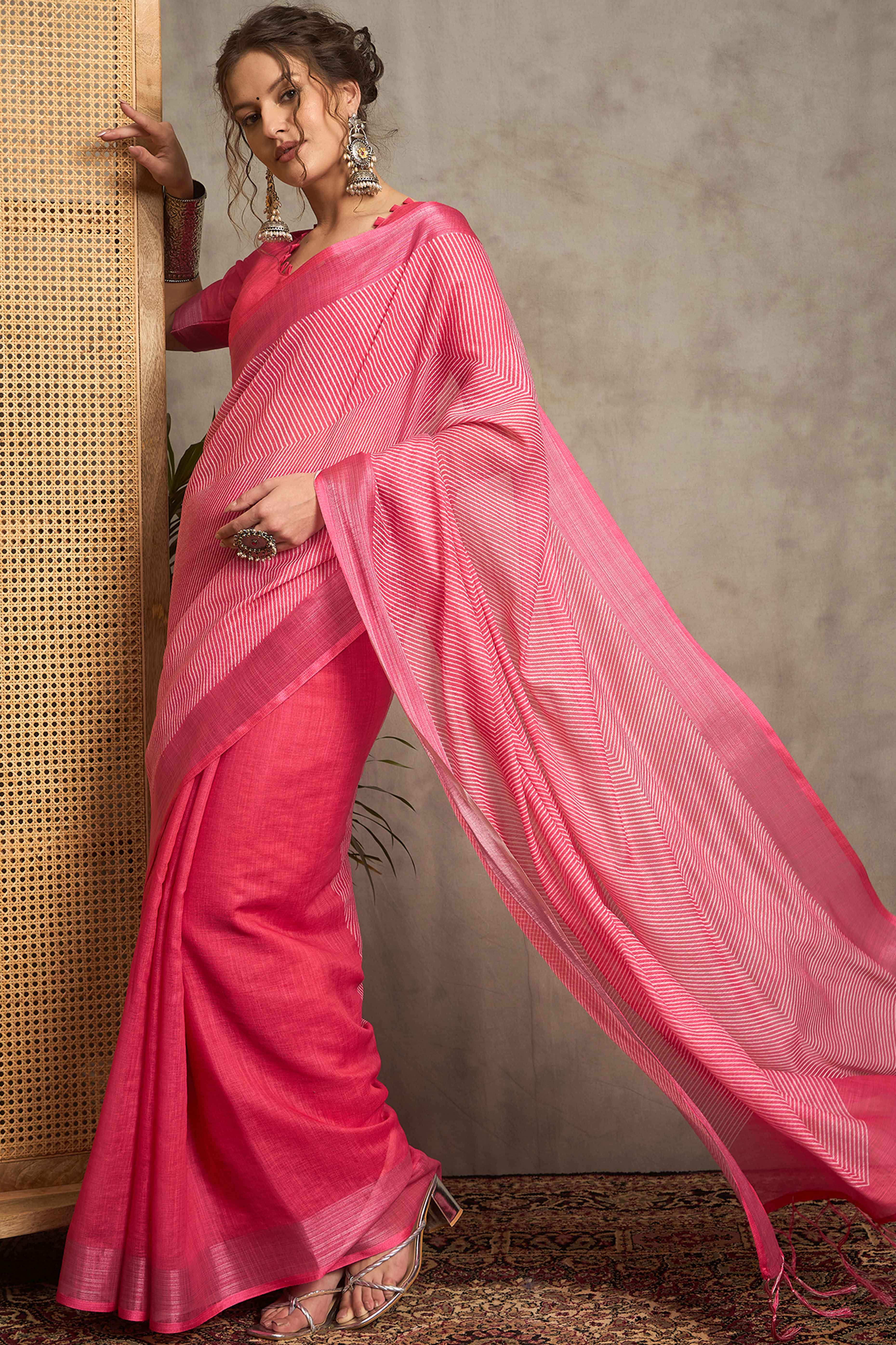 Pink Pure Linen Saree with Intricate Zari Work