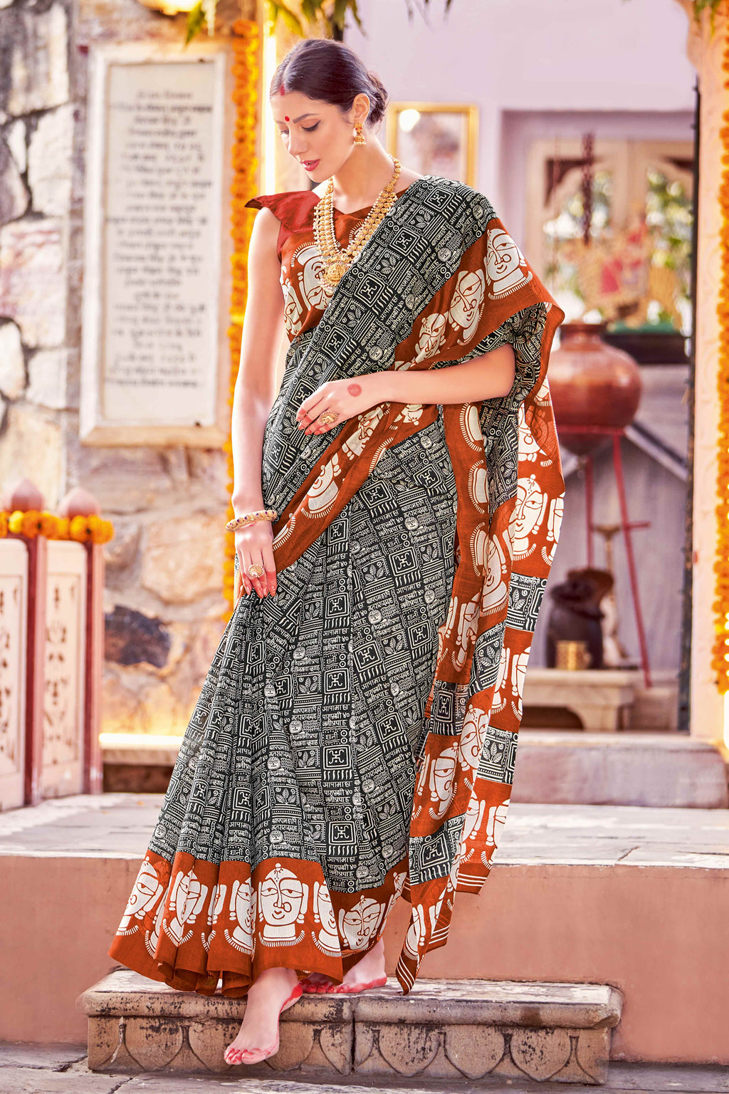 Mughal Floral Printed Bhagalpuri Silk Blend Saree & Oxidised Border