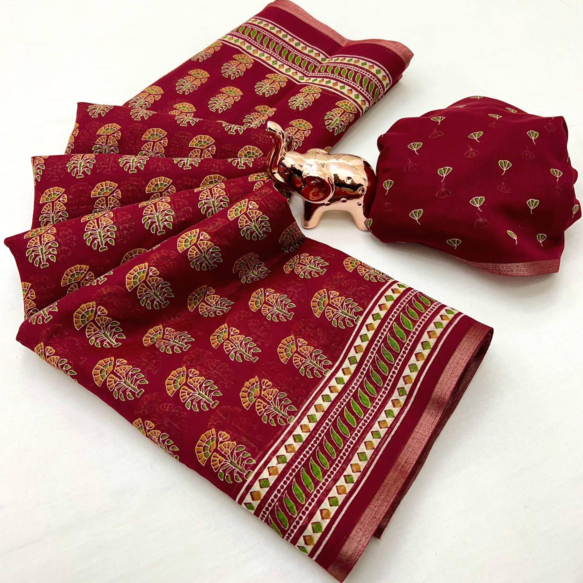 Maroon Floral Printed Cotton Blend Saree With Zari Weaving Border