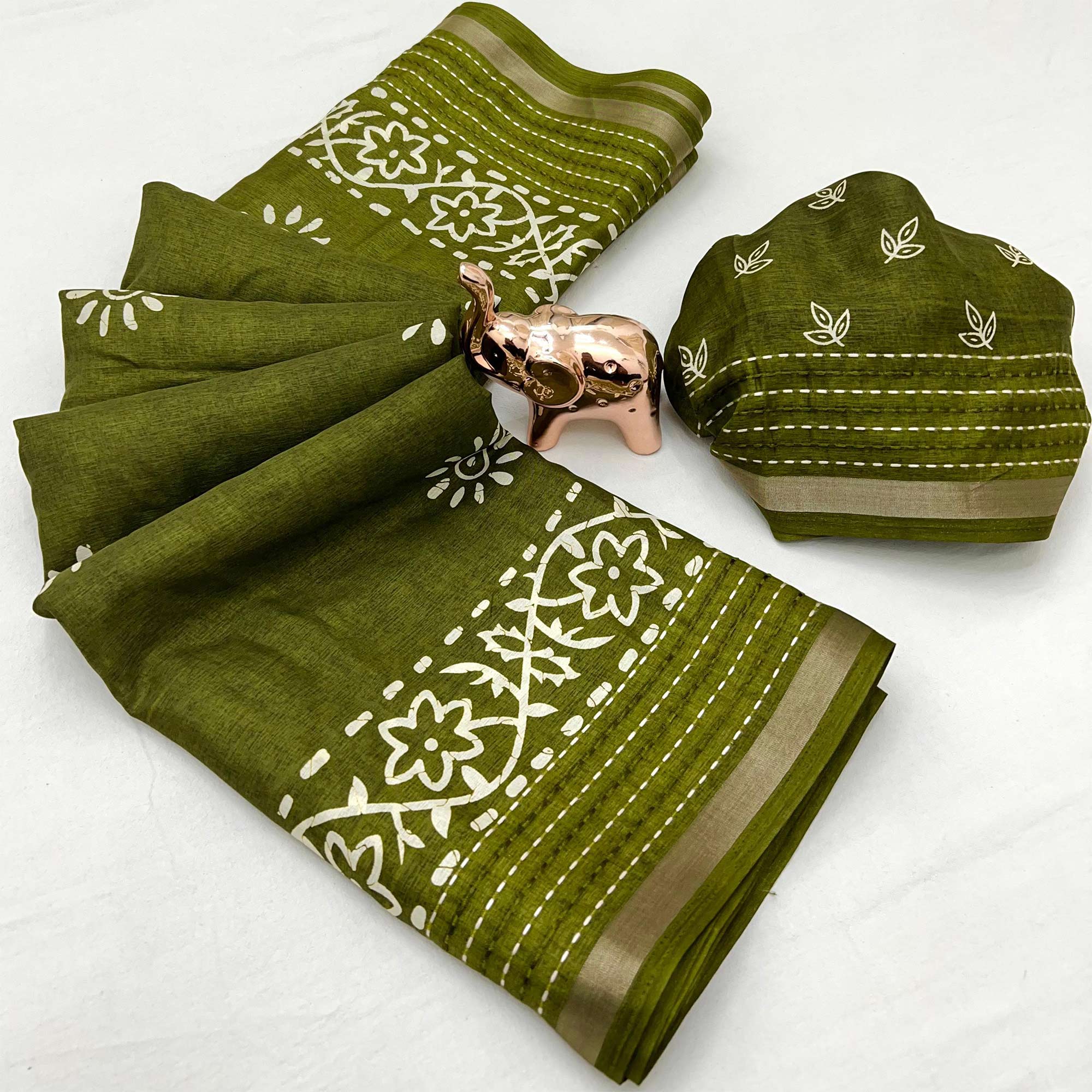Green Floral Printed Cotton Crepe Saree With Katha & Zari Border
