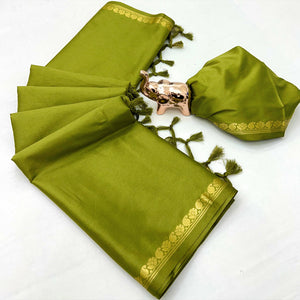 Classic Green Solid Weaving Mysore Silk Saree Accented With Floral Border & Tassel Pallu