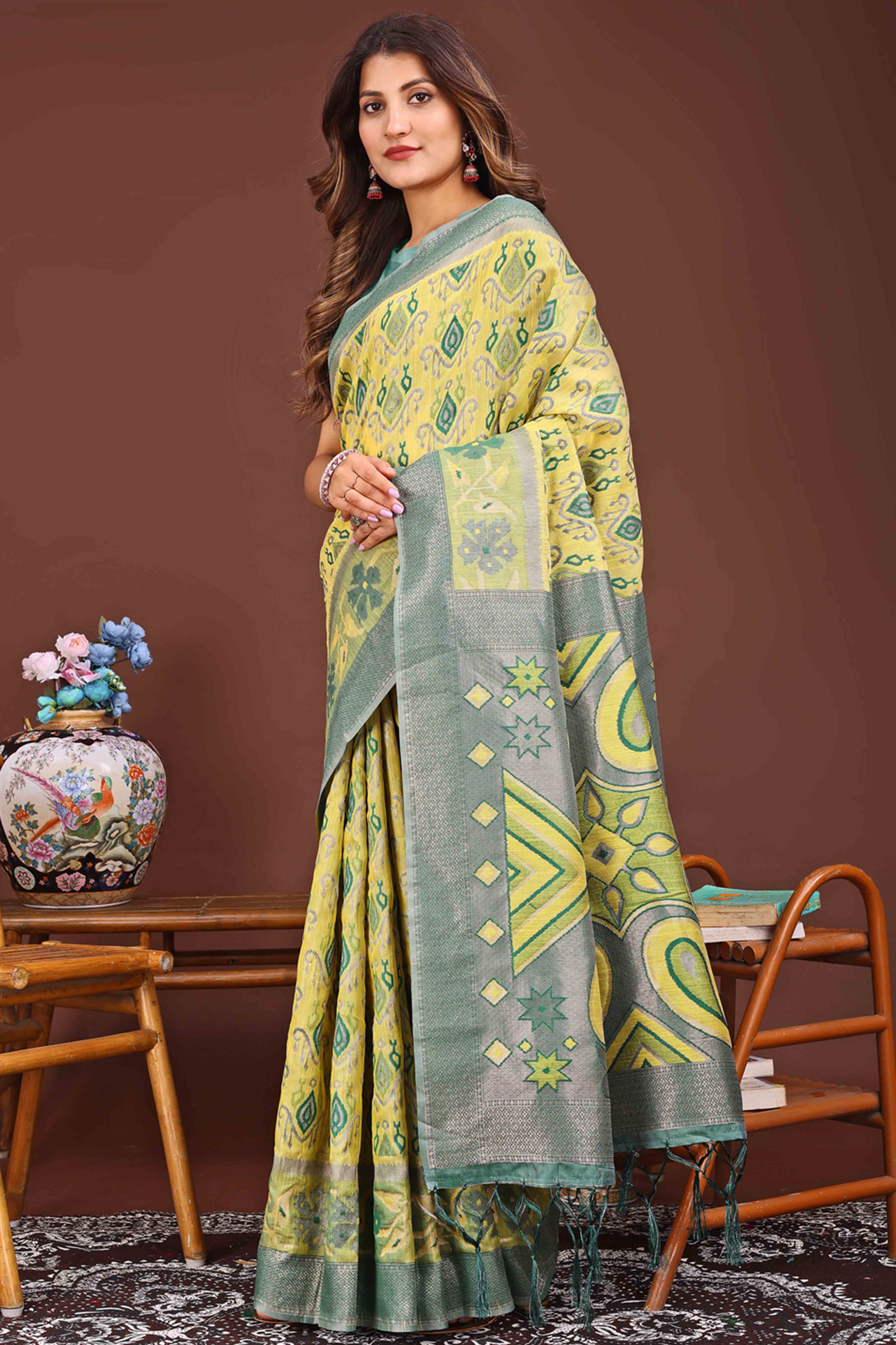 Stunning Zari Woven Yellow Linen Cotton Saree With Graceful Tassel Pallu