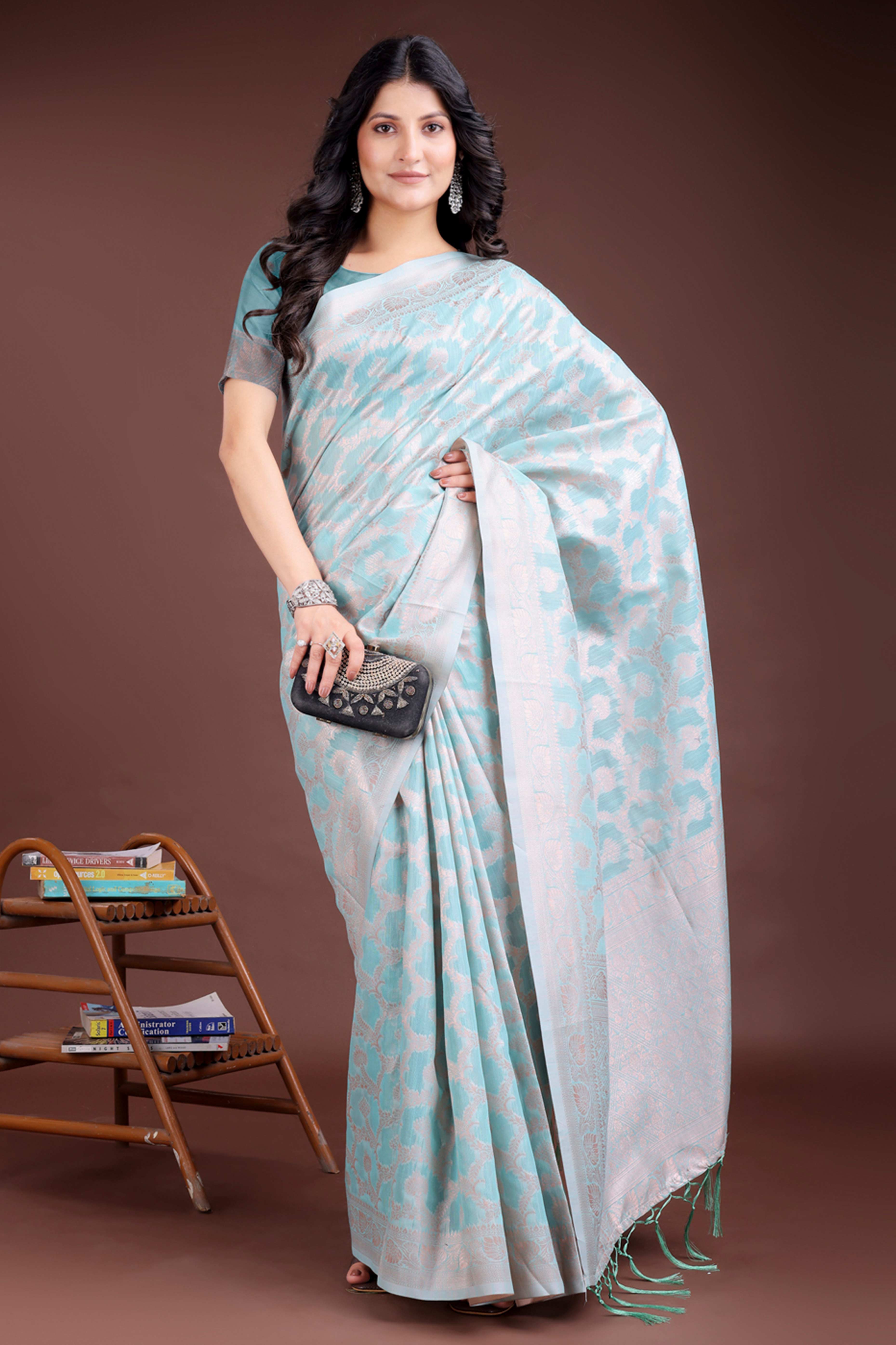 Sea Green Linen Cotton Saree with Lustrous Zari Borders and Elegant Tassel Accents
