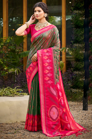 Elegant Mehendig Green Pochampally Ikkat Silk Blend Saree Featuring Intricate Weaving & Tassel Pallu