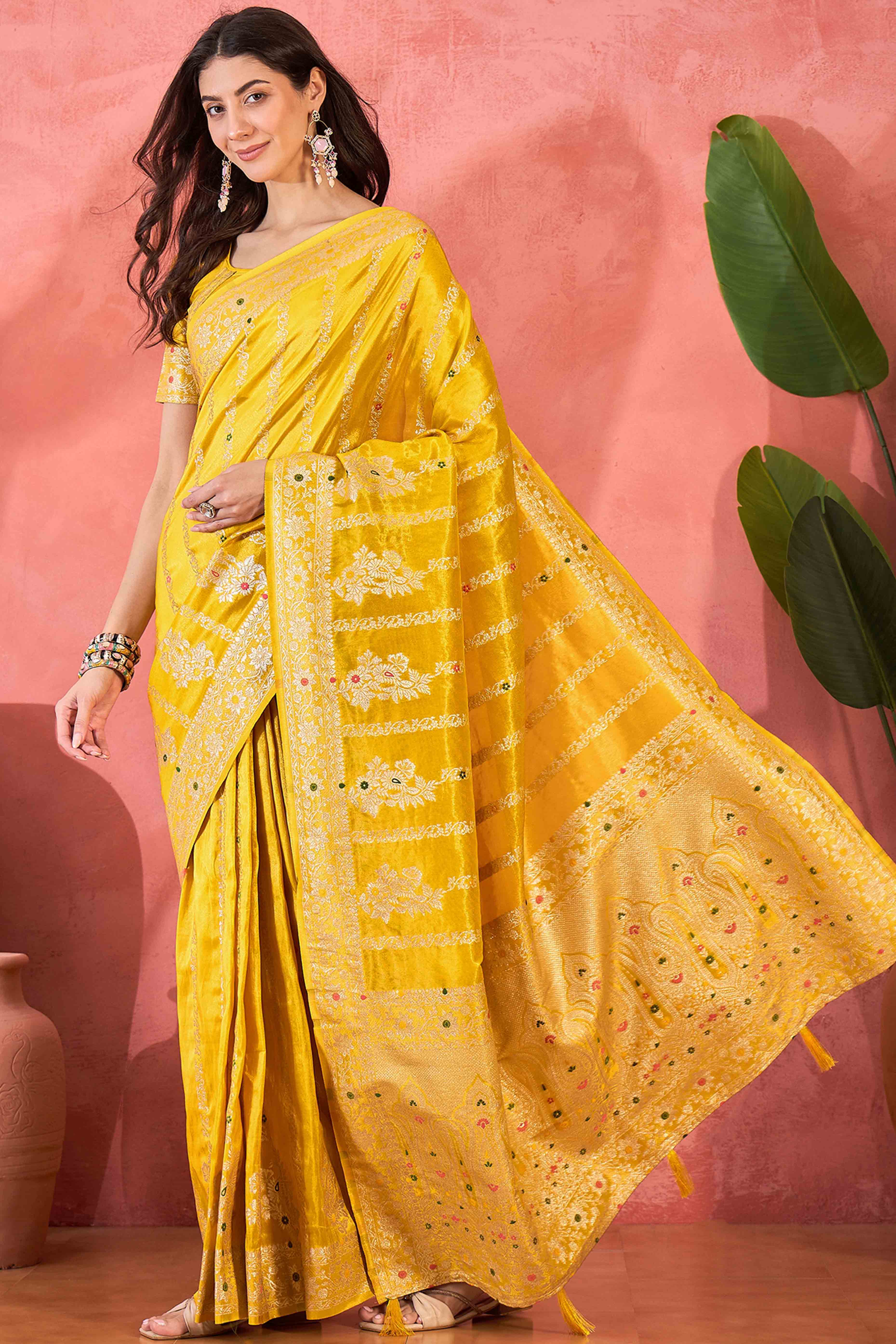 Floral Zari Woven Yellow Saree In Shimmer Finish With Elegant Tassel Pallu