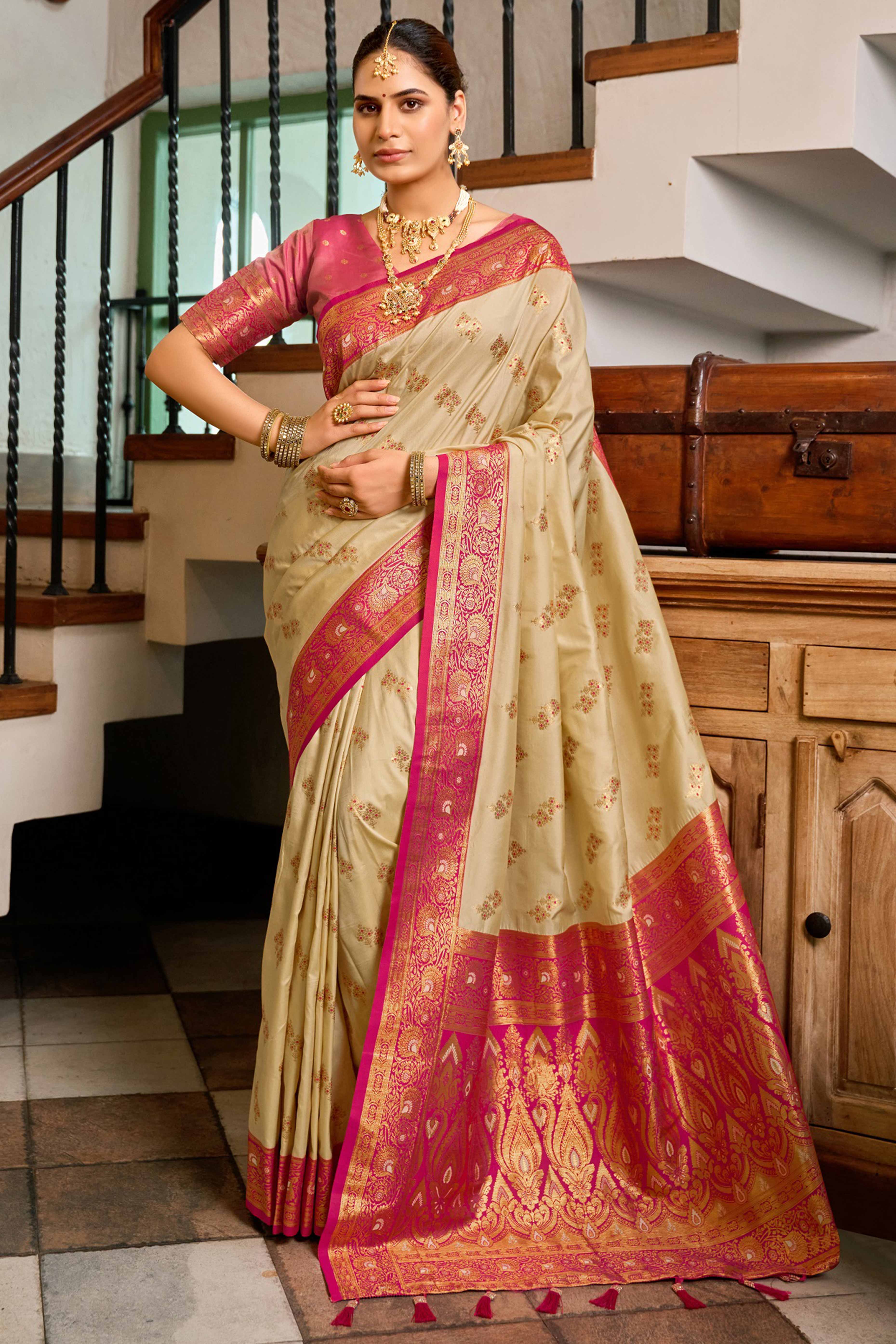 Cream Silk Blend Saree Featuring Intricate Floral Zari Work