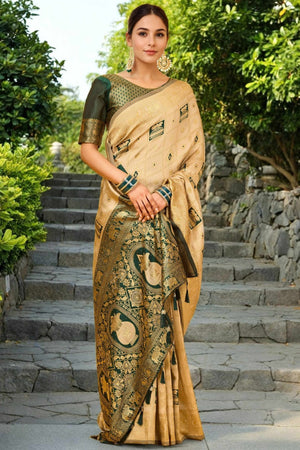 Beige Floral Weaving Paithani Saree In Soft Silk Accented With A Stylish Tassel Border Pallu