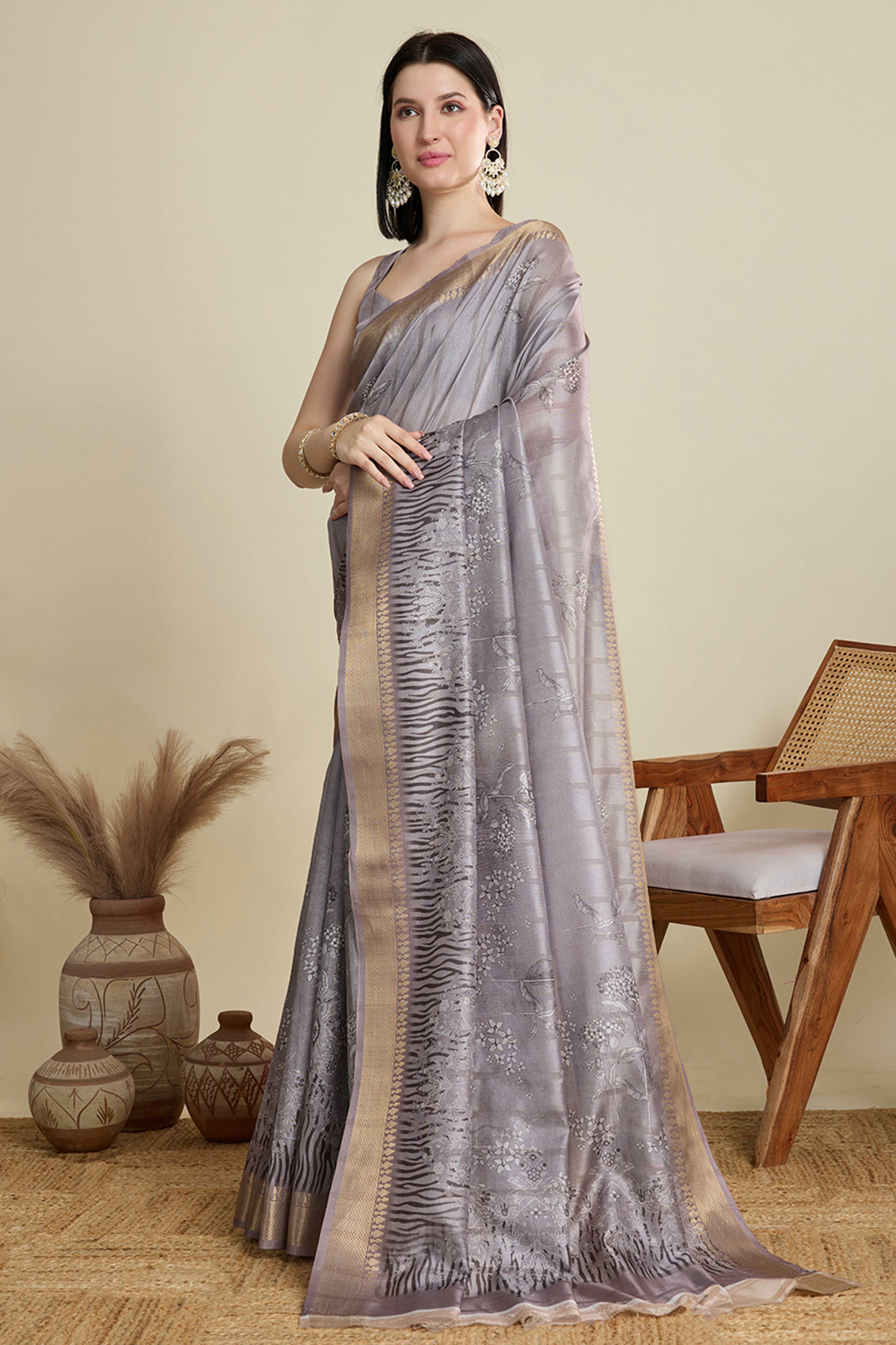 Grey Cotton Blend Saree Featuring Floral Prints and a Festive Zari Border Accent