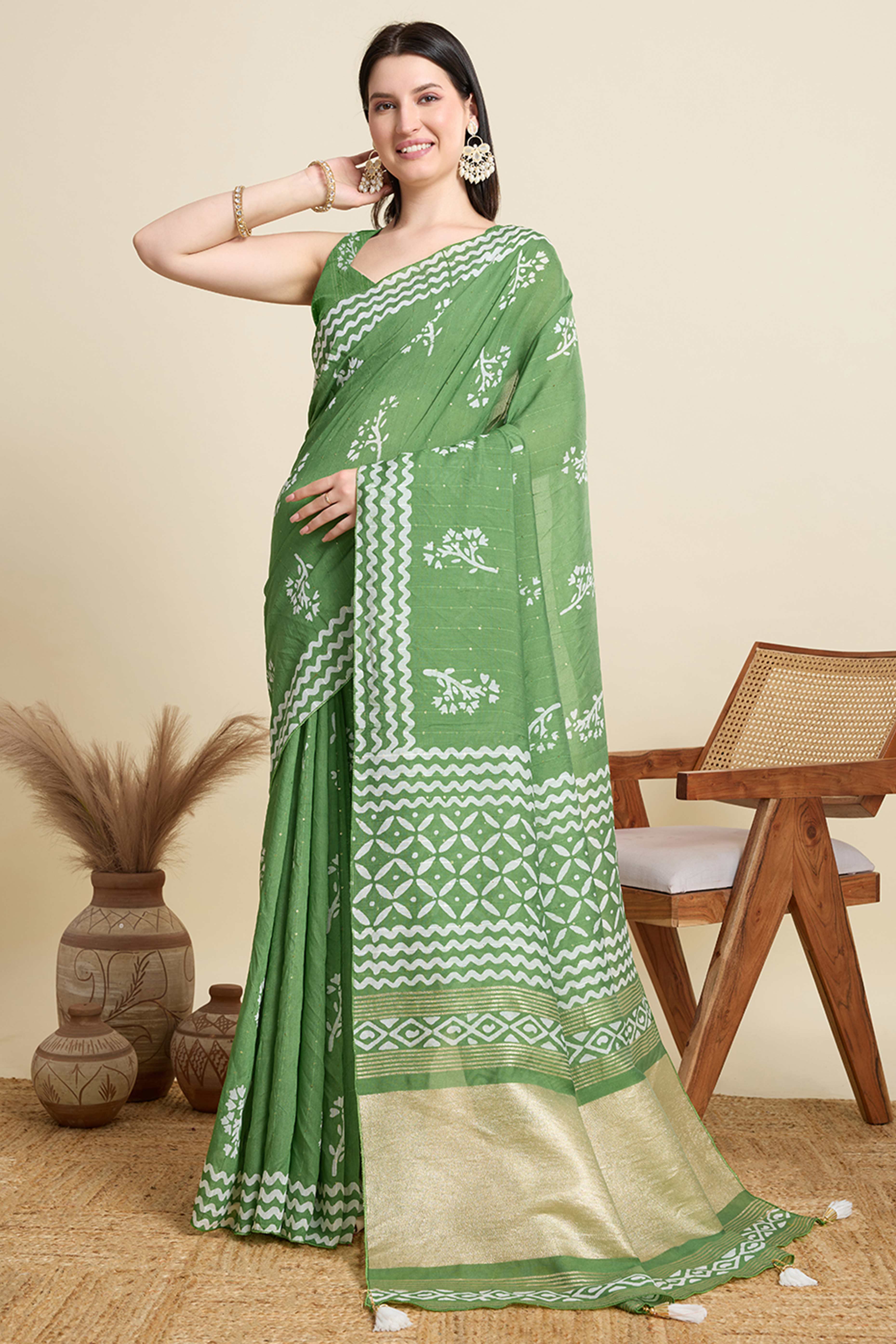 Green Cotton Blend Saree Featuring Floral Prints and Elegant Sequins Work Accents