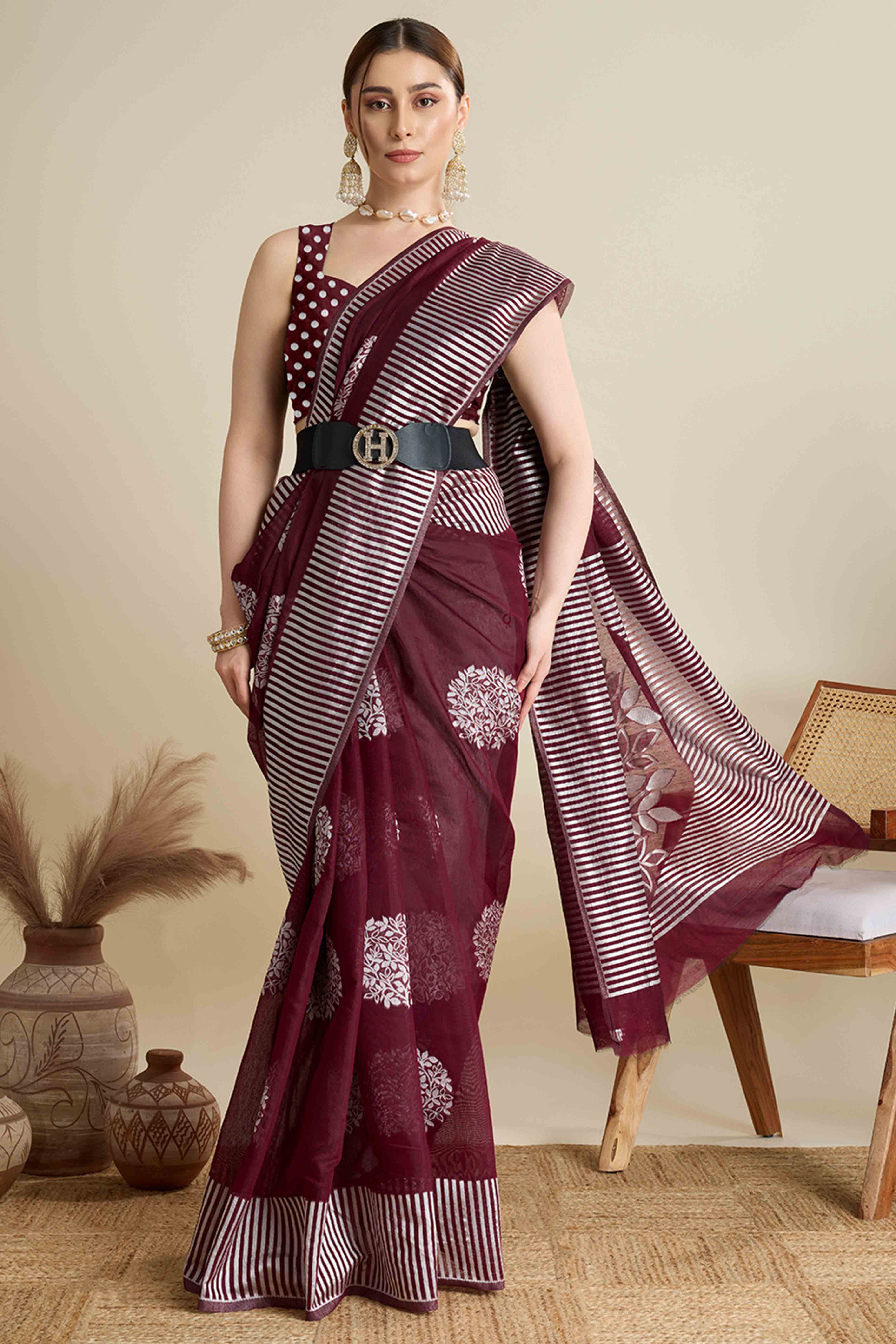 Maroon Elegance Soft Cotton Silk Saree with Beautifully Woven Floral Designs