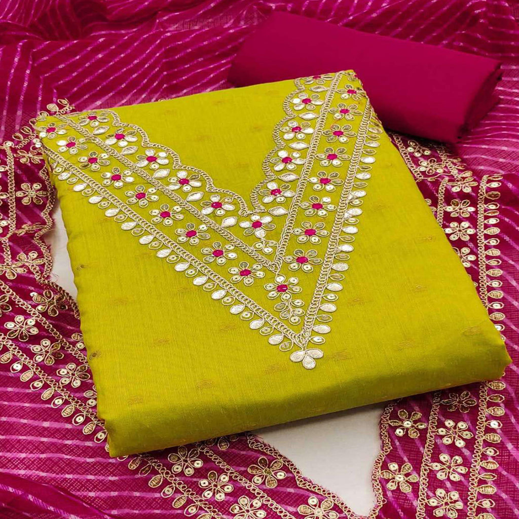 Women Green Chanderi Embroidered Clothing Set