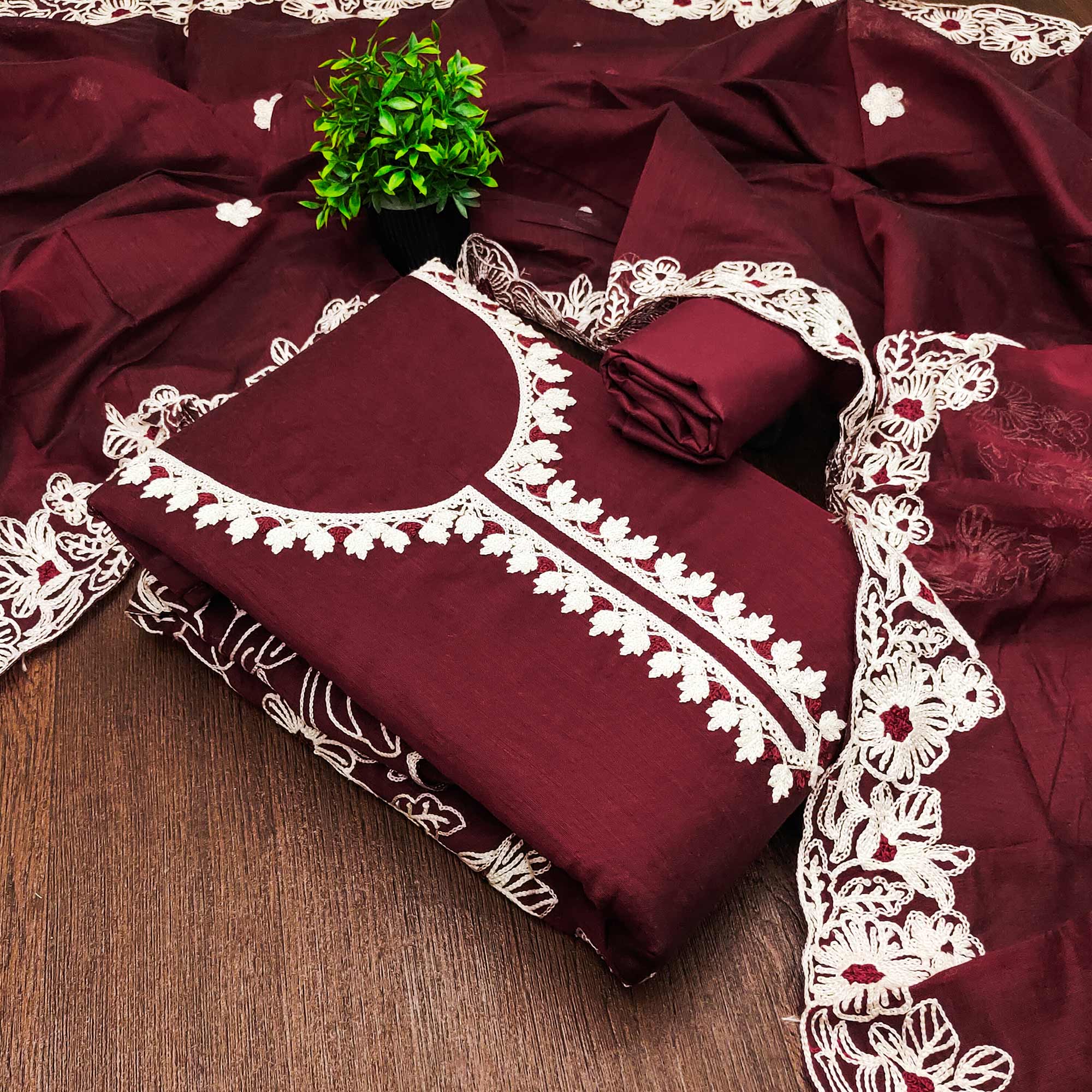 Maroon Chanderi Silk Dress Material Enhanced With Floral Thread Embroidered Work