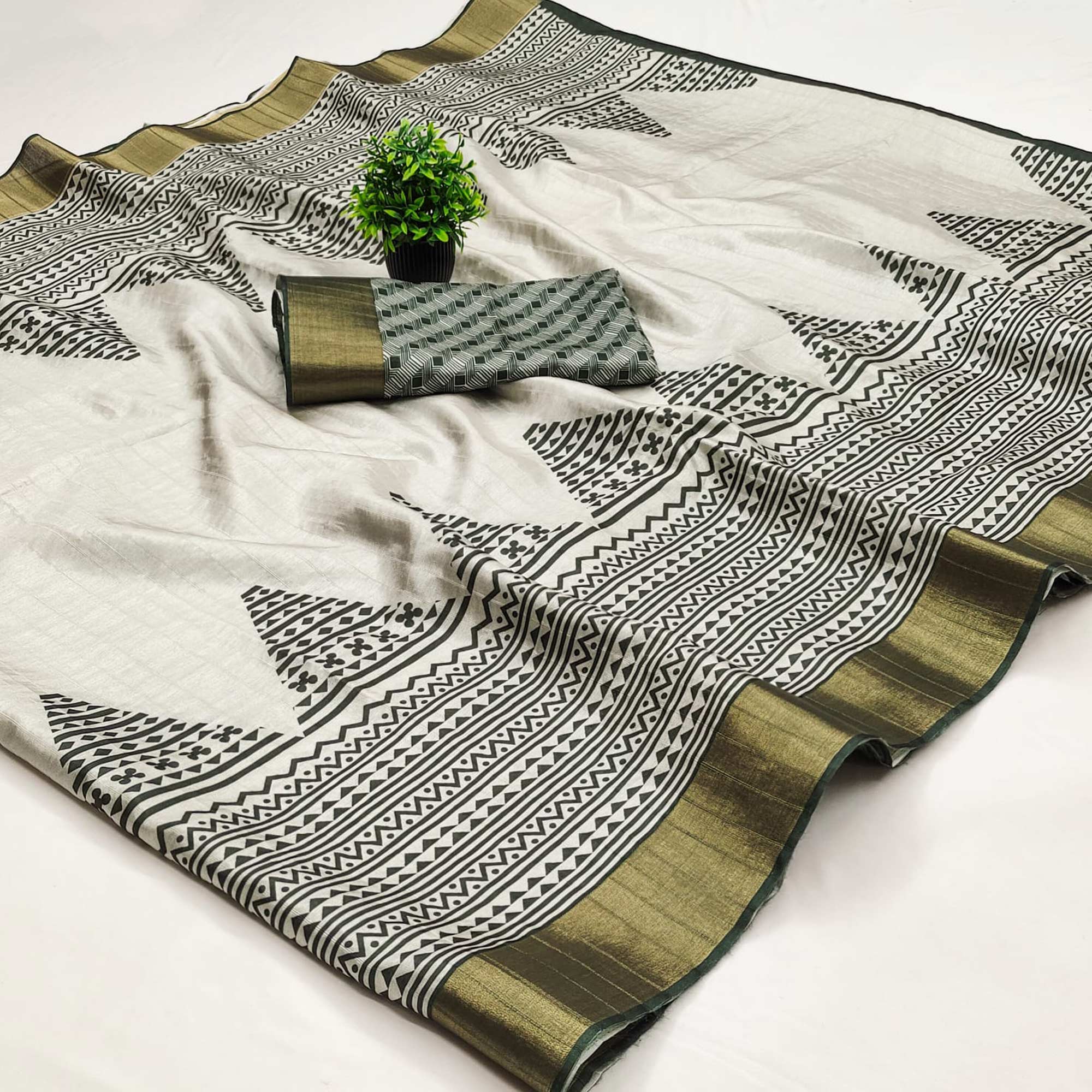 Grey Cotton Silk Saree Woven on Handloom with Elegant Abstract Patterns - Image 1