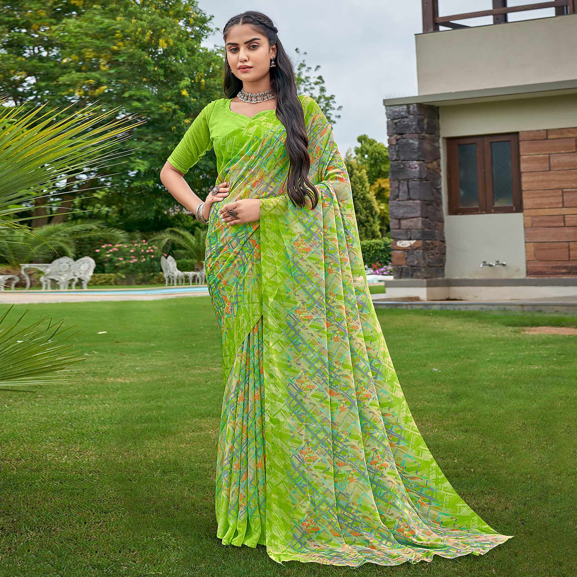 Green Geometric Printed Chiffon Saree