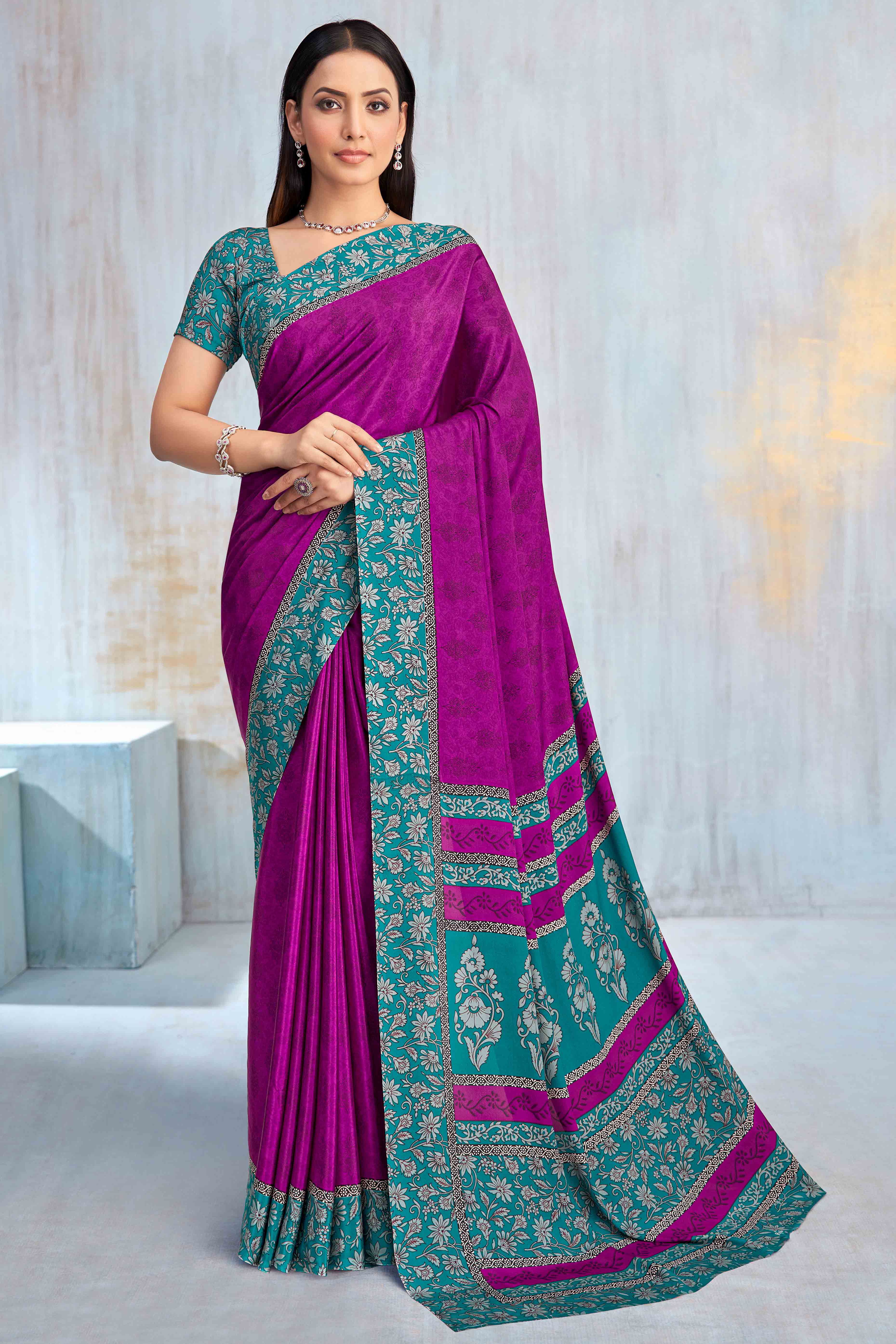 Magenta Crepe Silk Saree Featuring Delicate Floral Print Work