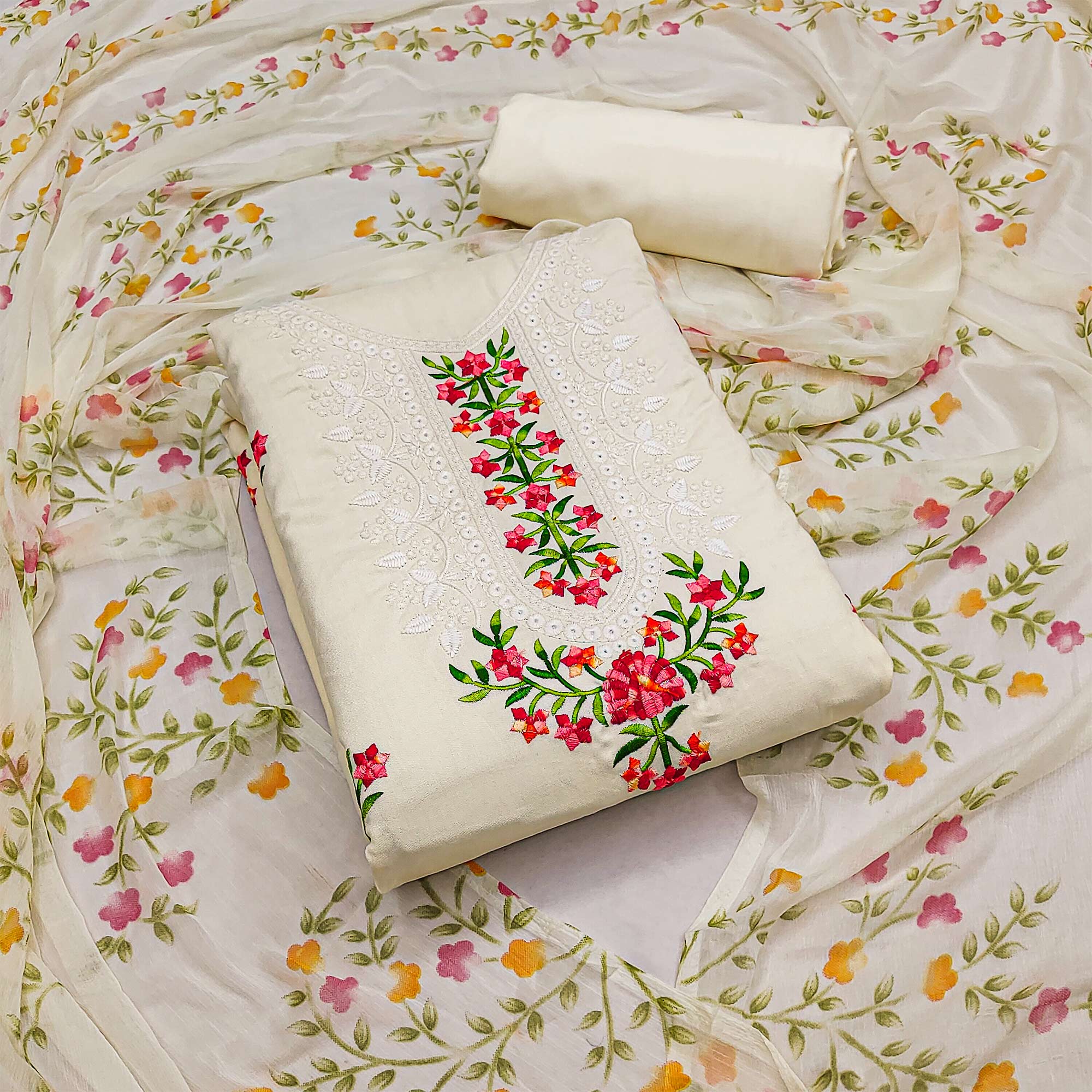 PDM-TAPASVI-6292-CREAM