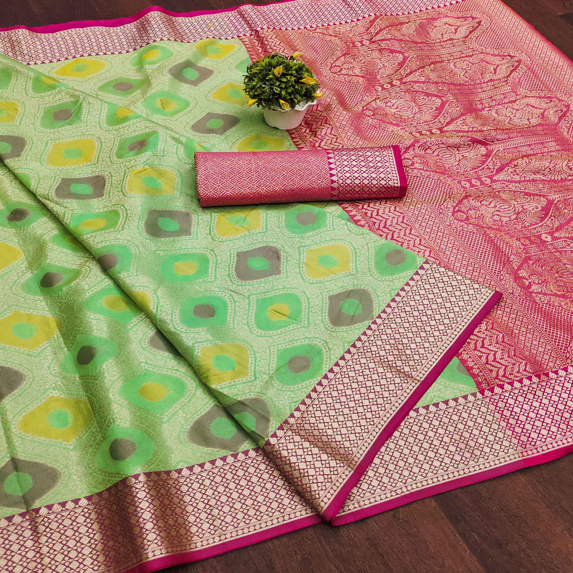 PRNK-29337-PGREEN