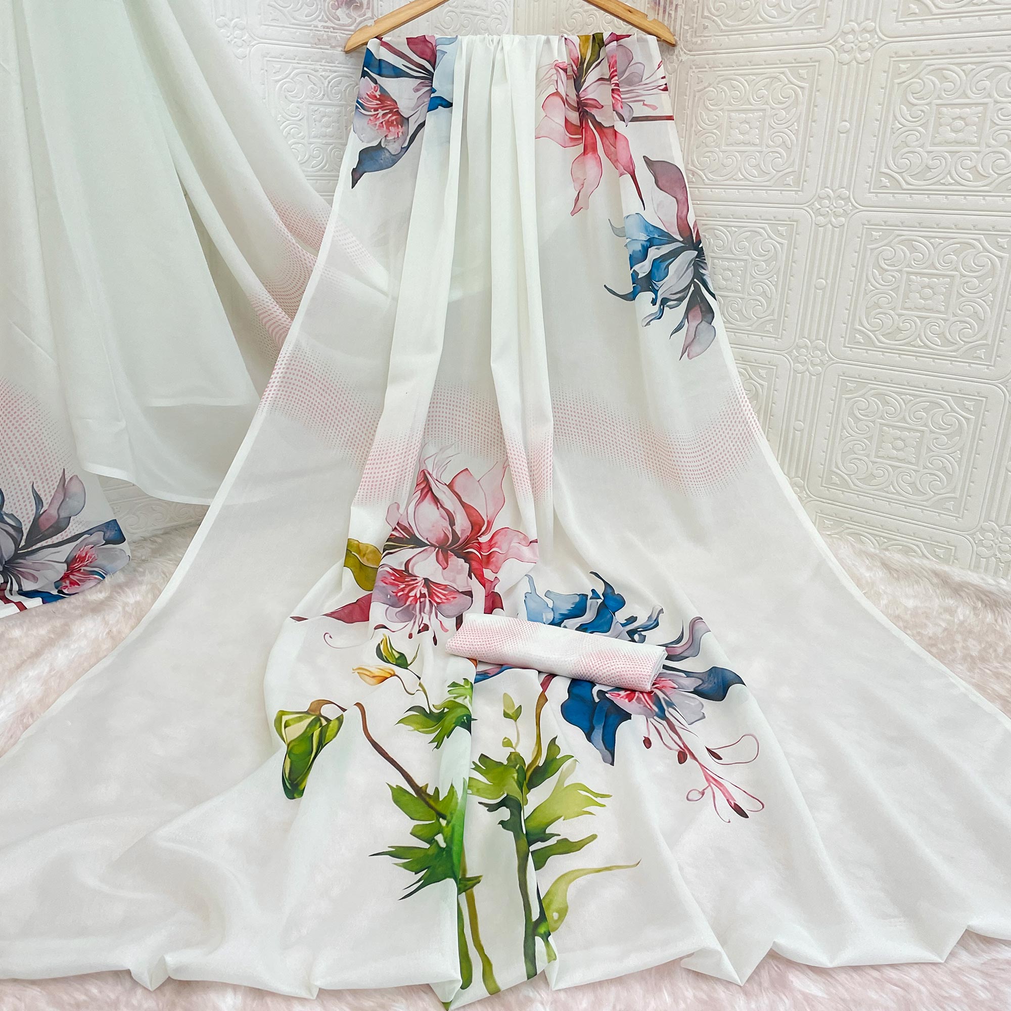 White Sparkle Star Georgette Saree Adorned With Floral Digital Prints