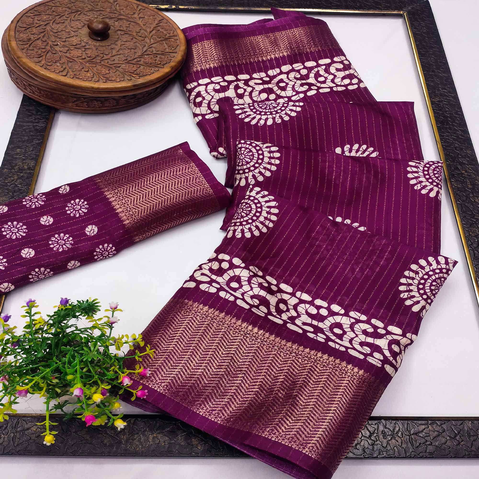 Classic Purple Dola Silk Saree Adorned with Floral Motifs & Rich Zari Work