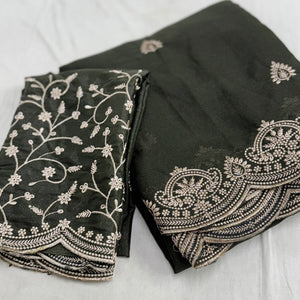 Gorgeous Mehendi Green Floral Embroidered Georgette Saree Accented With Luxurious Zari Work
