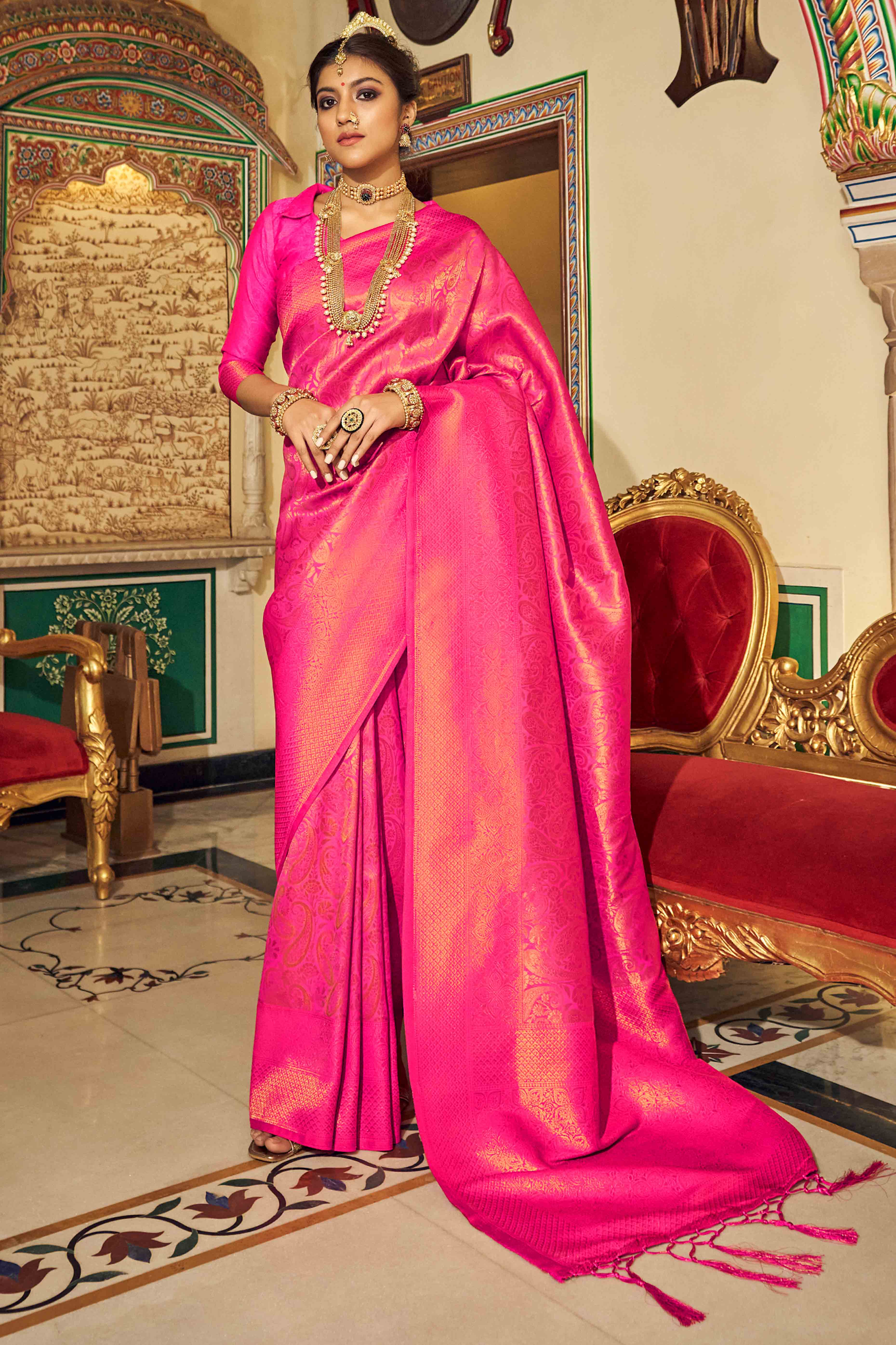 Pink Floral Zari Woven Kanjivaram SIlk Saree