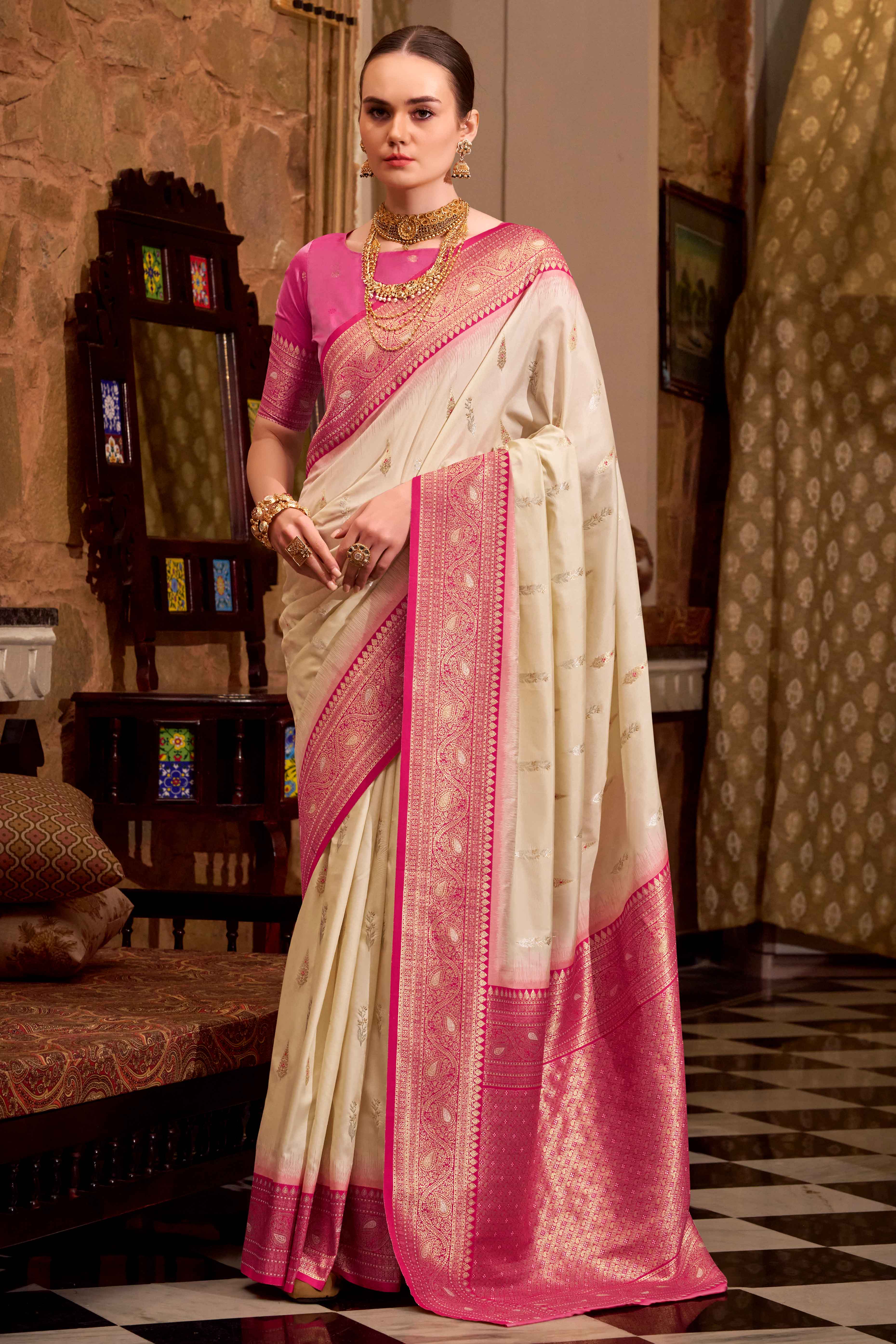 Cream Pure Silk Saree With Intricate Floral Zari Weaving Work