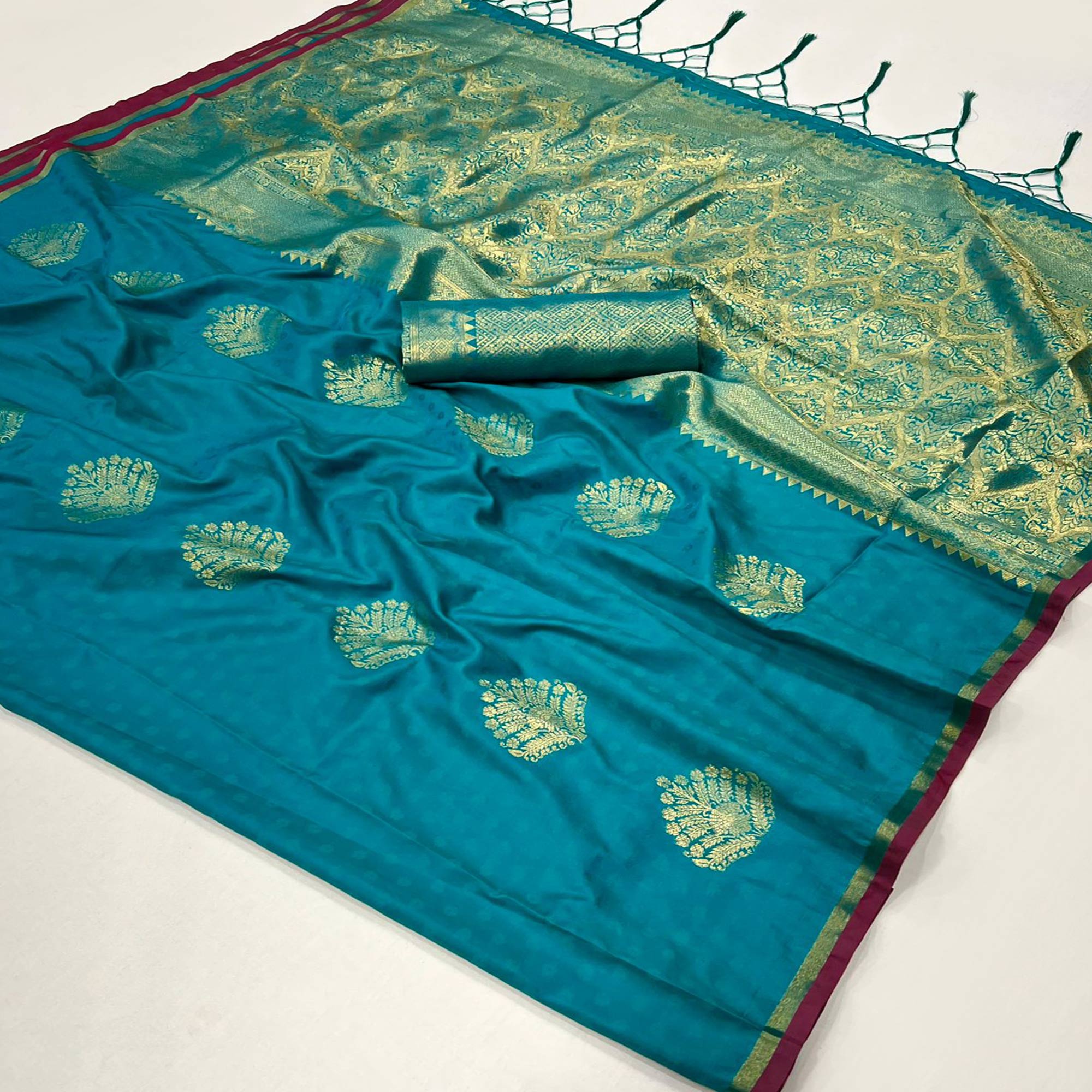 RJTX-KAAKSHI-SLK-390006