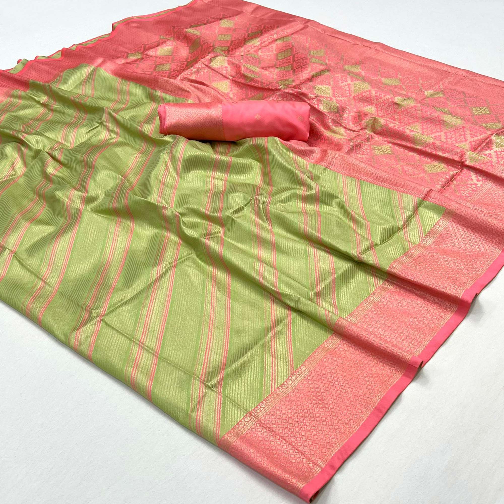 Green Woven Art Silk Zari Saree