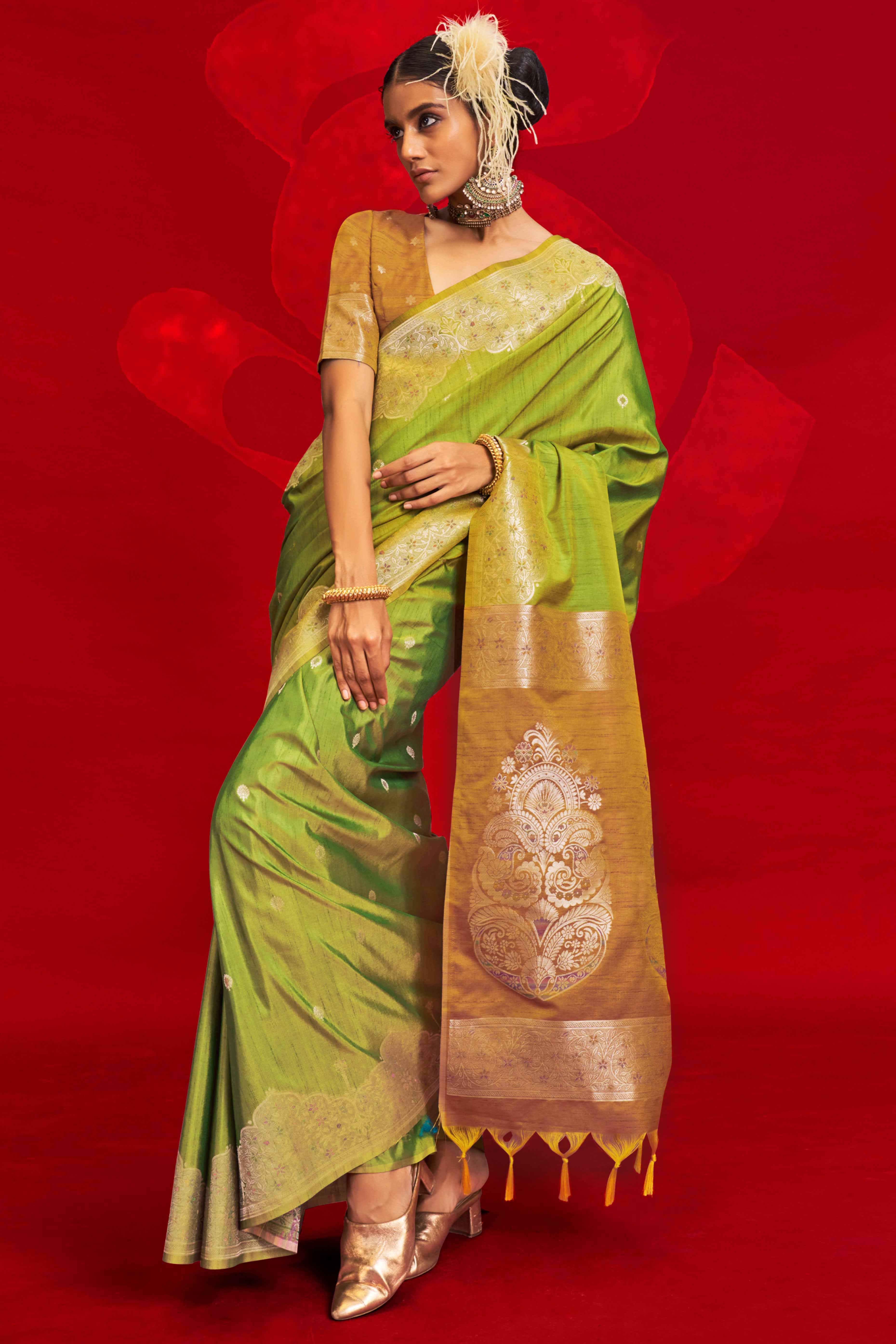 Green Floral Zari Woven Tussar Silk Saree