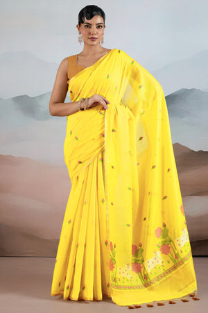Trendy Yellow Cotton Blend Weaving Saree Showcasing Floral & Animal Motif & Classic Tassel Pallu