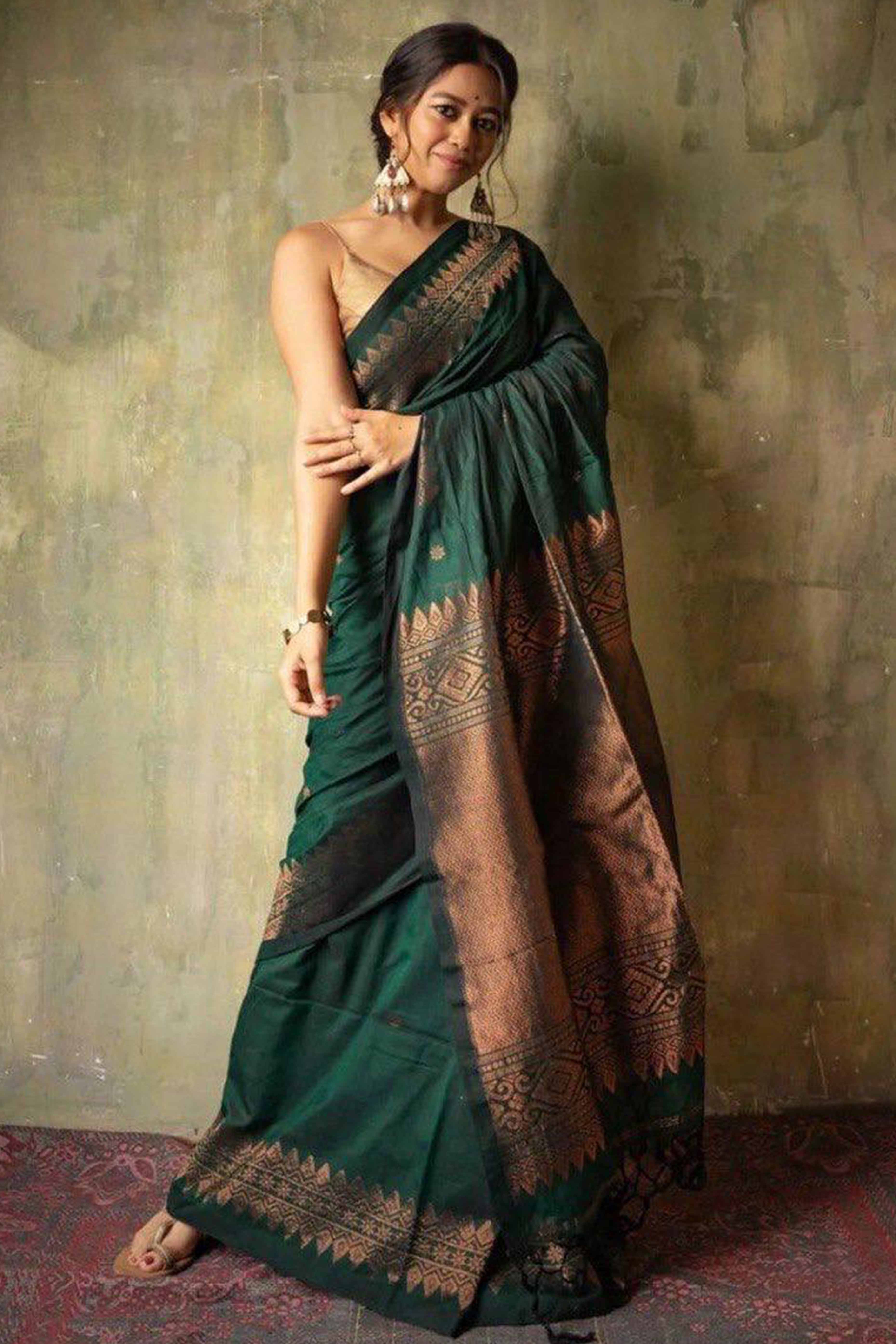 Green Floral Woven Lichi Banarasi Silk Saree