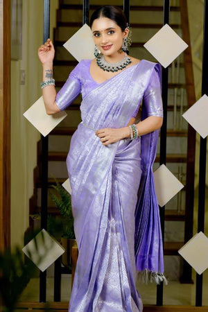 Lavender Pure Silk Banarasi Saree with Detailed Zari Borders and Woven Motifs