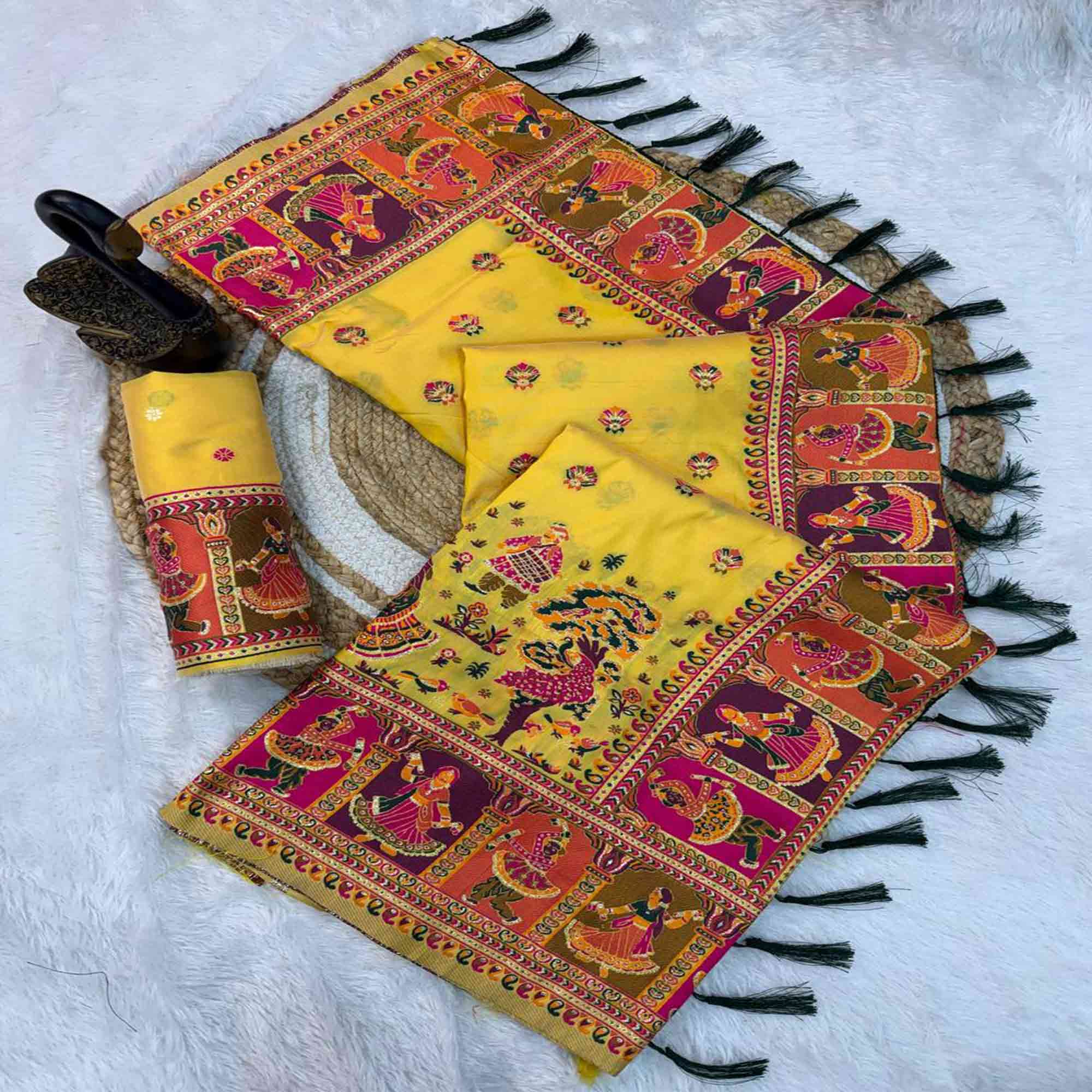 Yellow Pashmina Silk Saree Enhanced with Intricate Rajwadi Zari Weaves for Festive Elegance