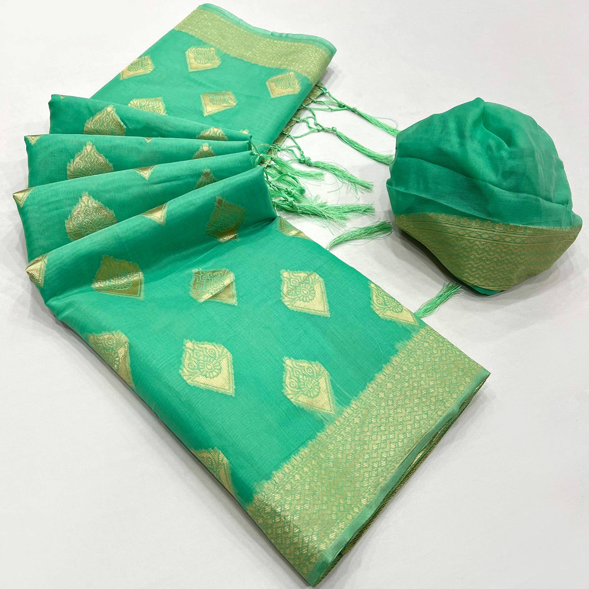 Rama Green Woven Cotton Blend Saree With Tassels