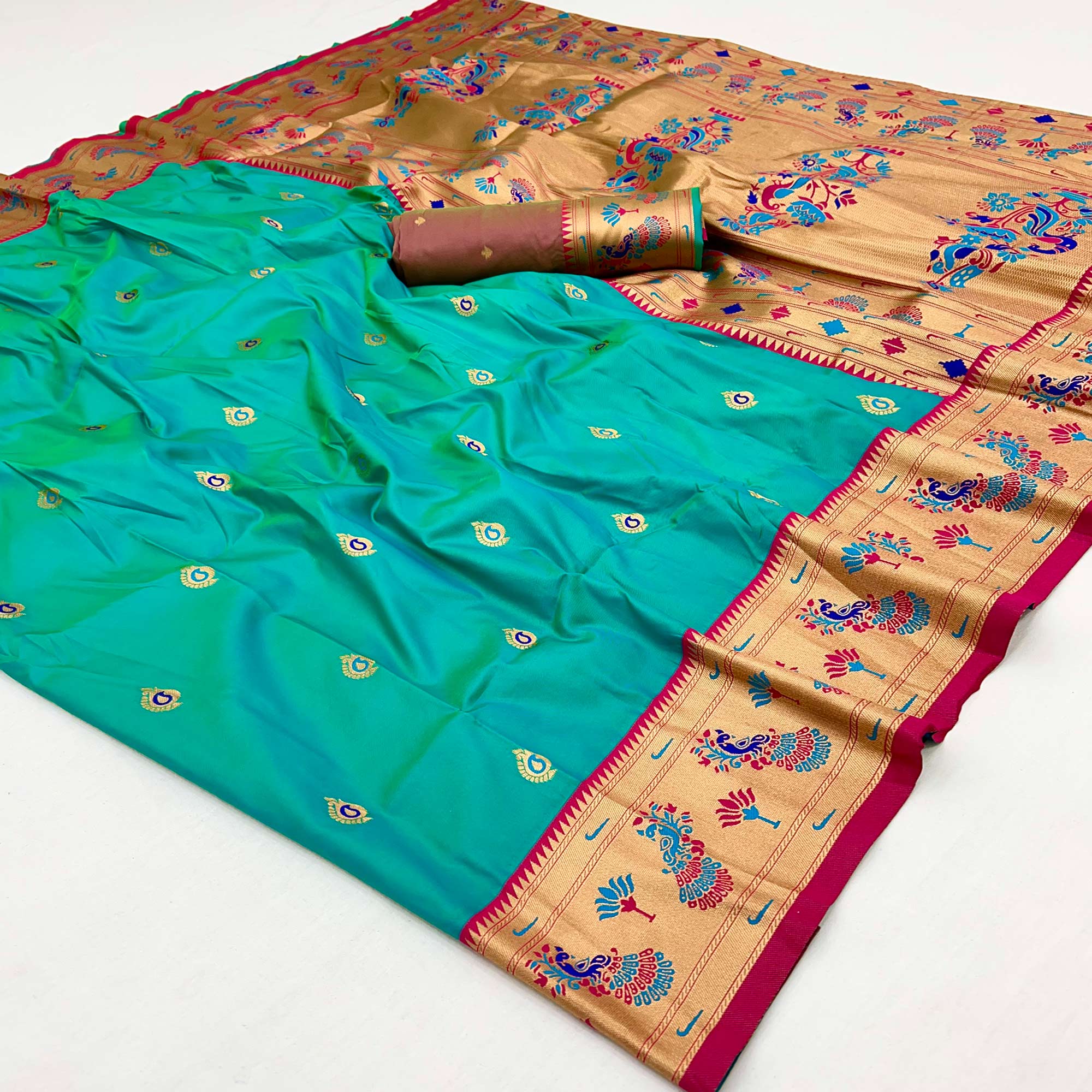 Rama Green Floral Woven Pure Silk Paithani Saree