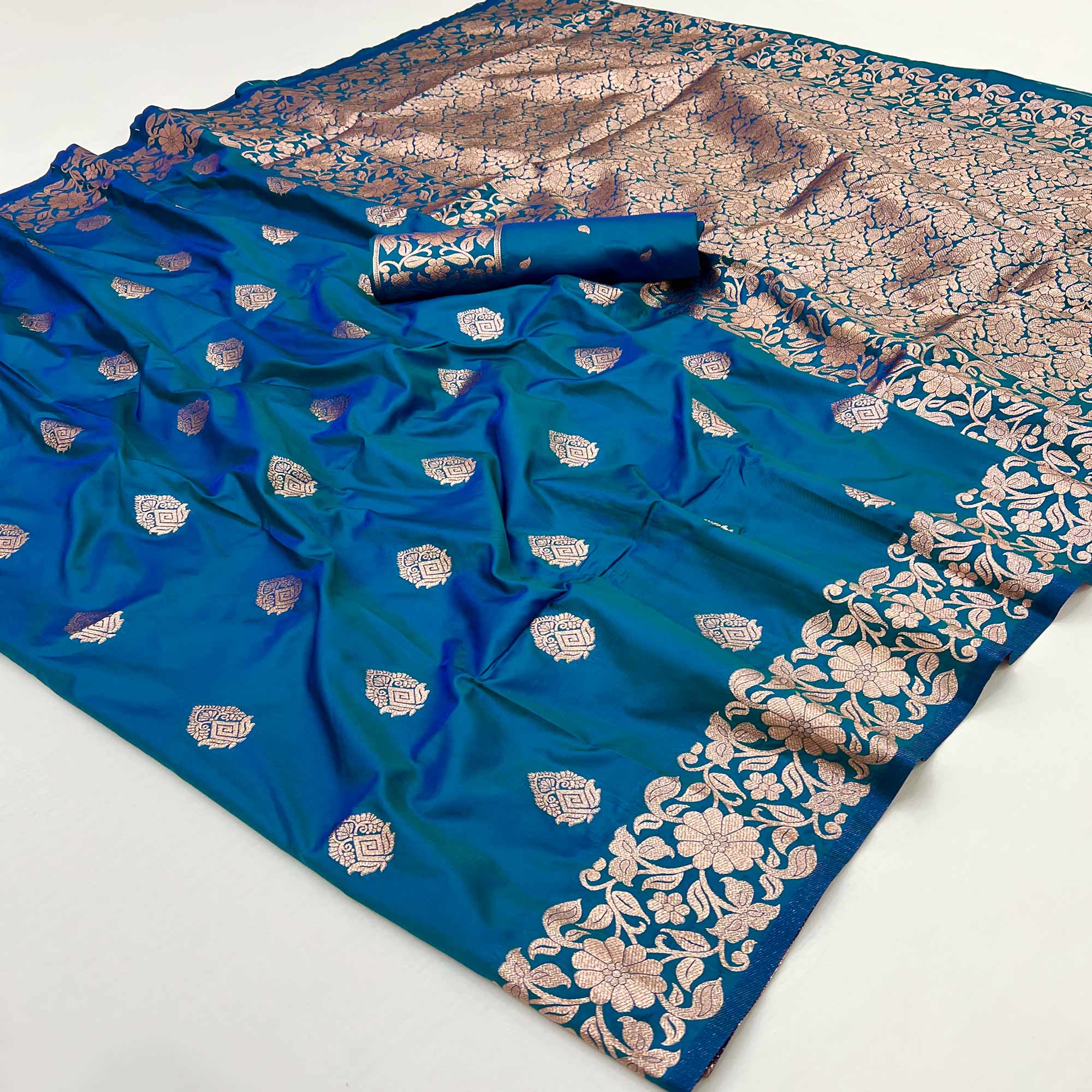 Peacock Blue Art Silk Saree With Intricate Zari Weave & Majestic Banarasi Pallu