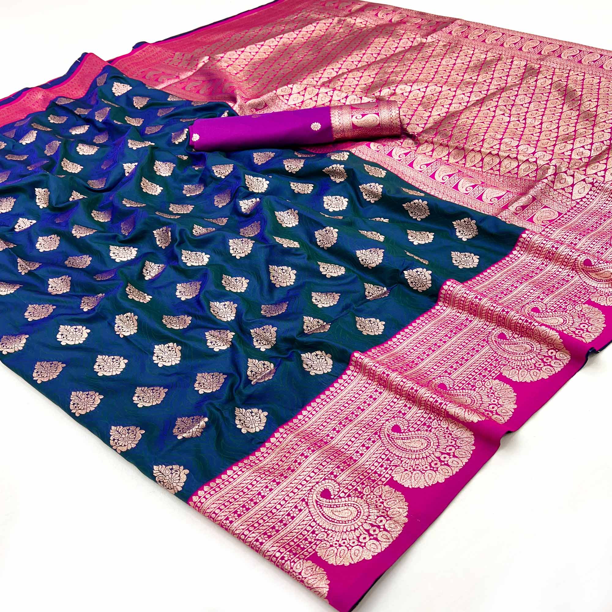 Timeless Zari Woven Blue Art Silk Saree Accented With A Heritage Banarasi Pallu