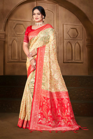 Stunning Cream & Pink Floral Weaving Silk Blend Saree Enhanced With A Stylish Tassel Pallu