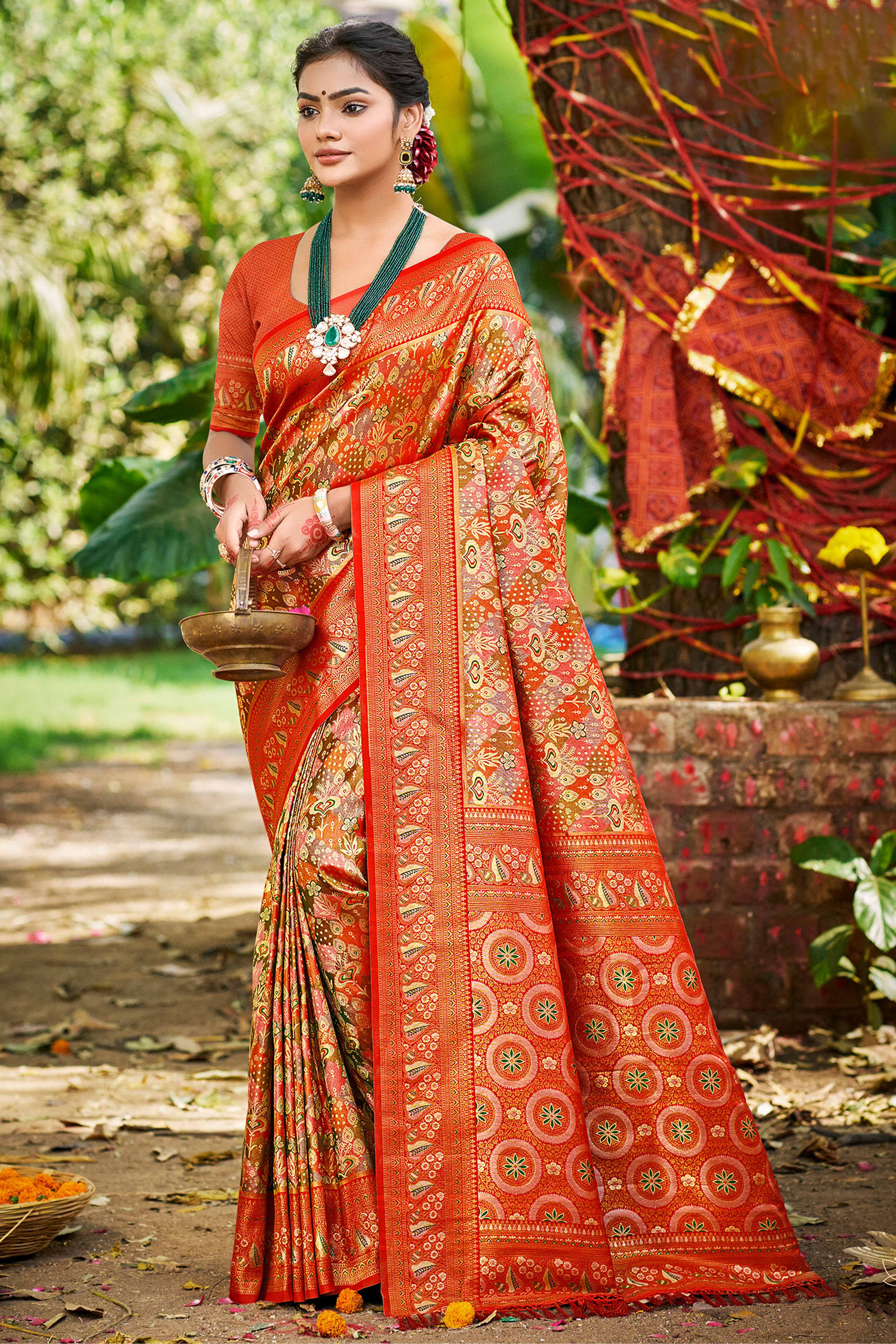 Red Floral Weaving Silk Blend Dharmavaram Saree Accented With Tassel Pallu