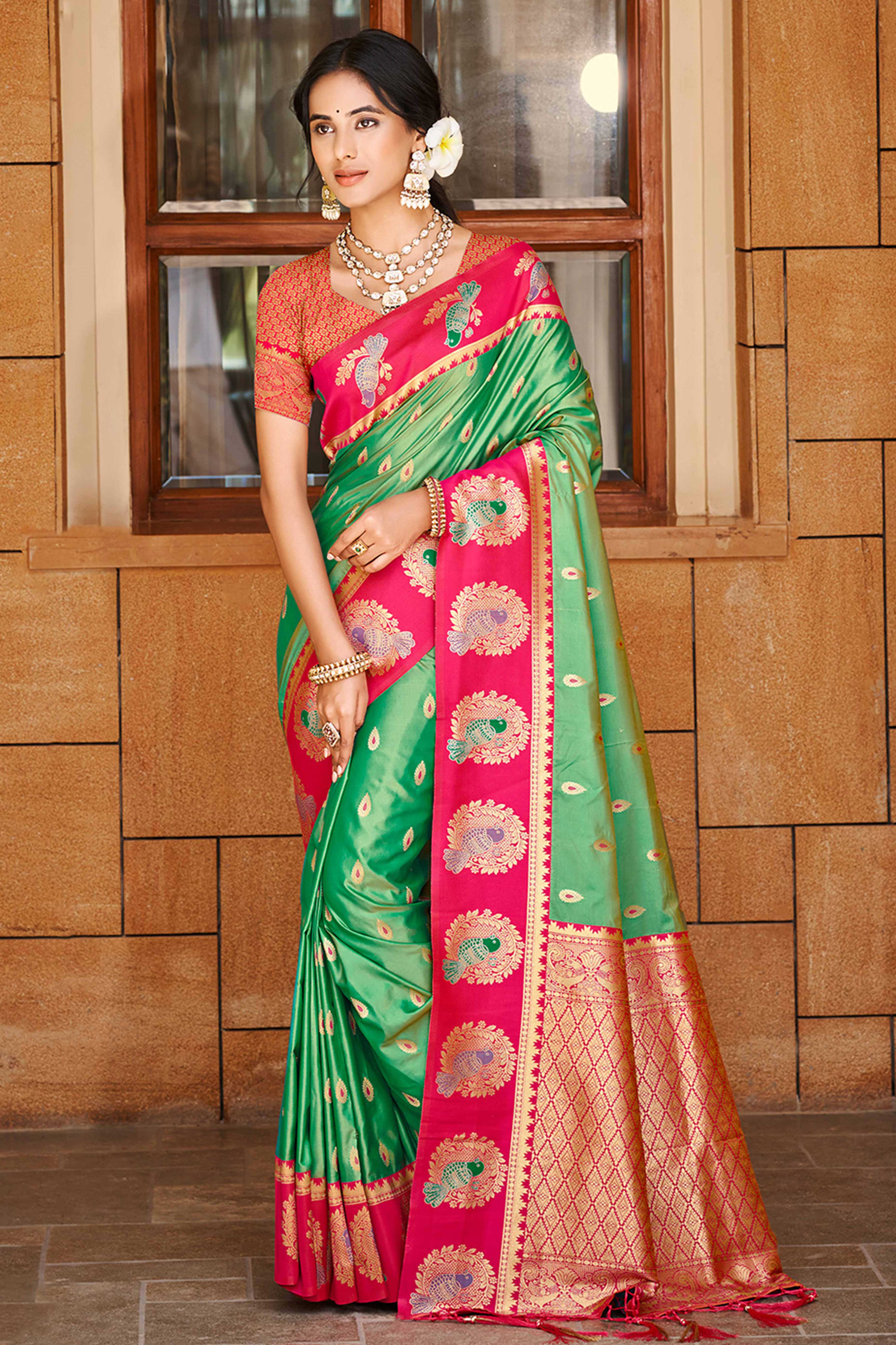 Stunning Green Floral Weaving Silk Blend Saree With Birds Design Border & Tassel Pallu