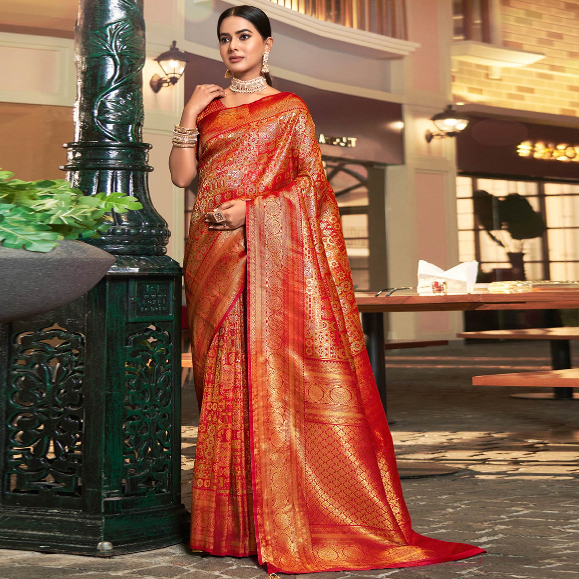 Red Floral Woven Kanjivaram Silk Saree