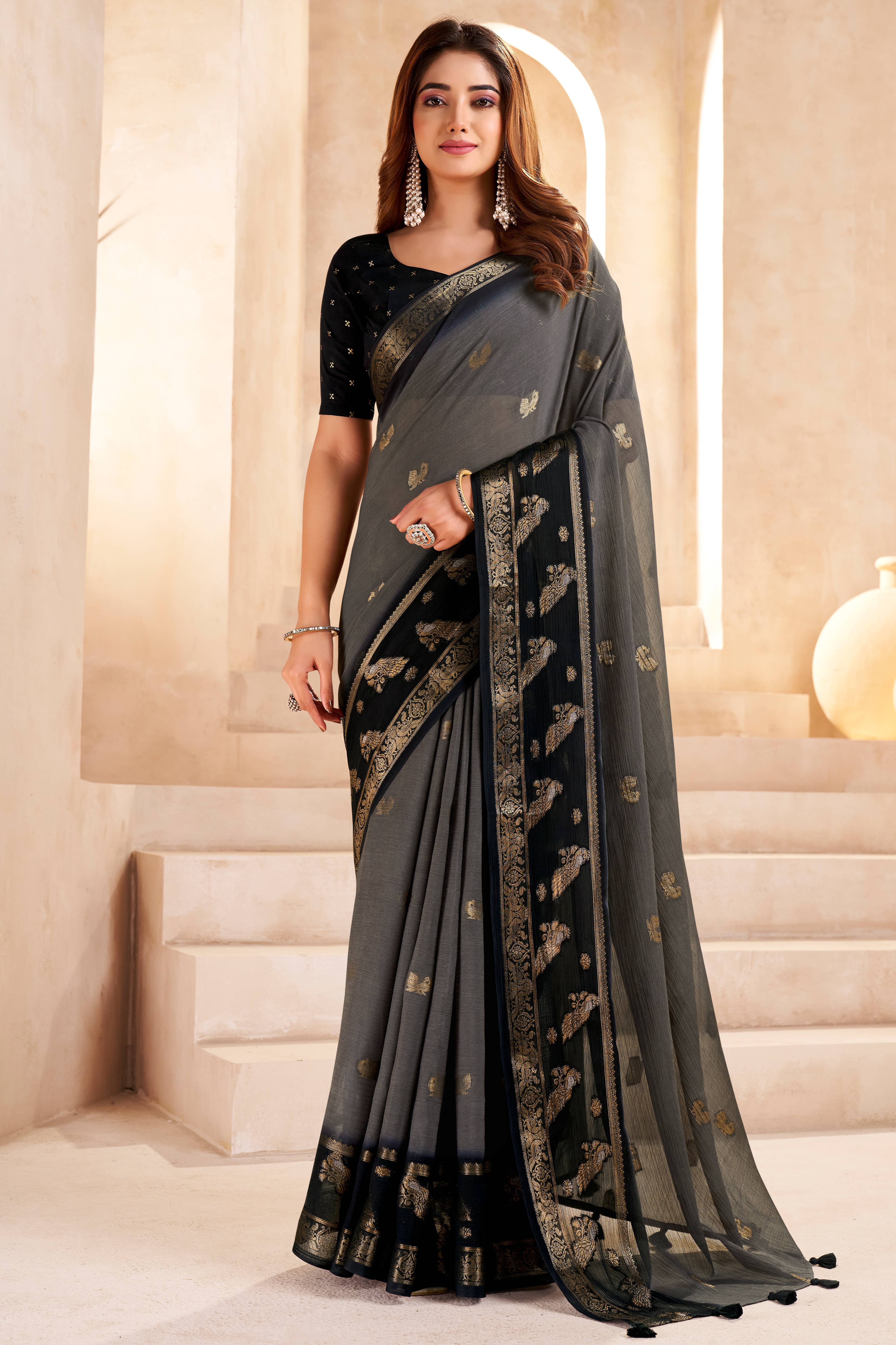 Grey Chinon Saree Featuring Exquisite Jacquard Weaving for a Timeless and Refined Look