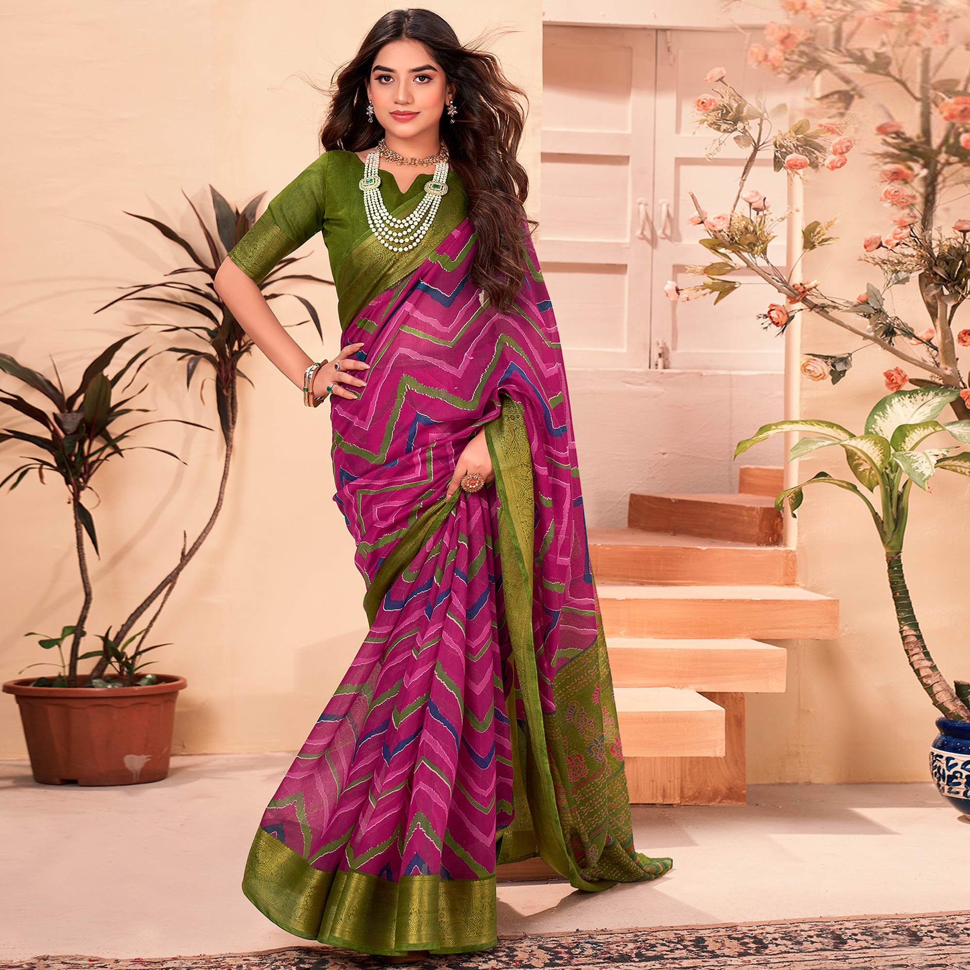 Pink Printed Cotton Blend Saree With Jacquard Border