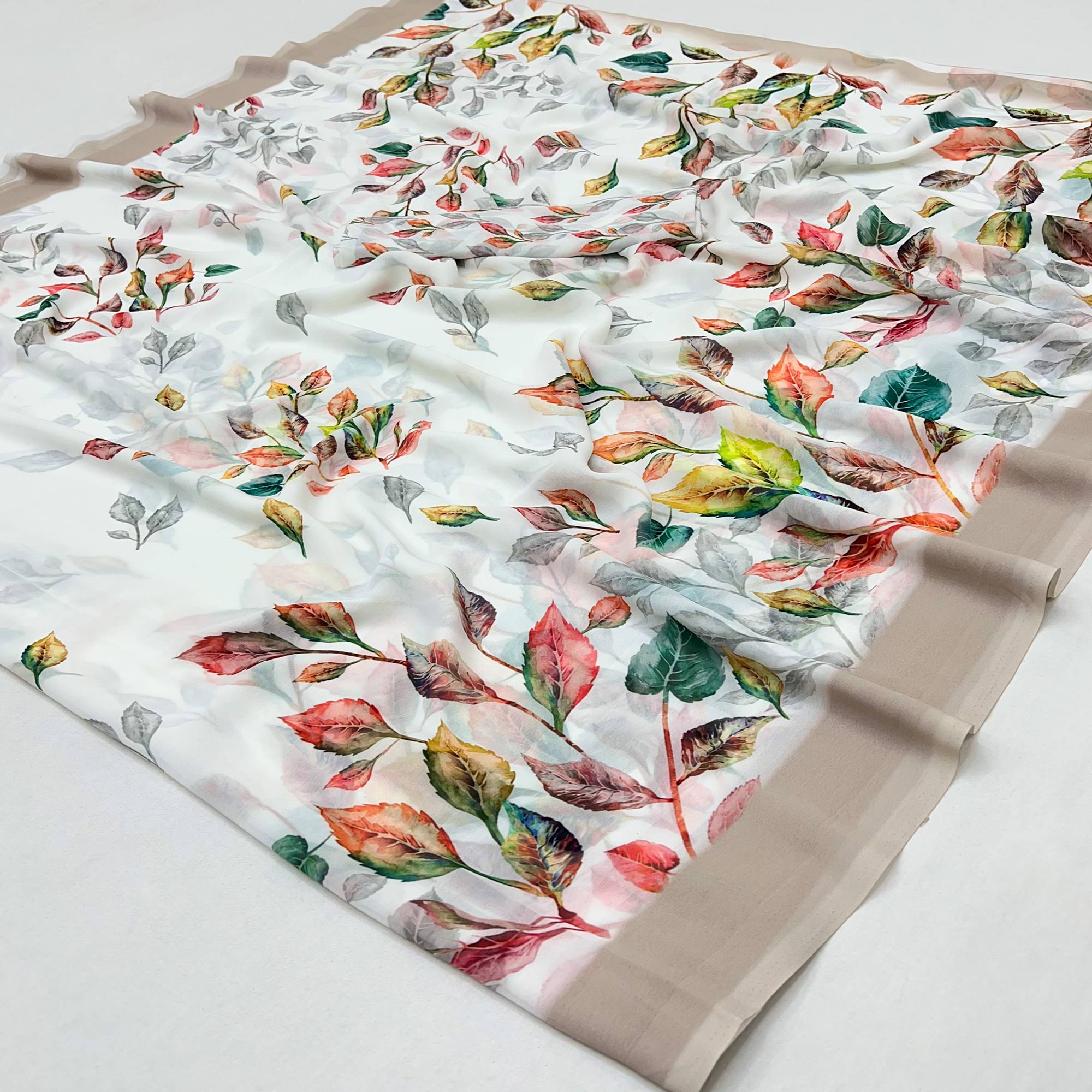 White Floral Printed Saree in Flowing Georgette Fabric