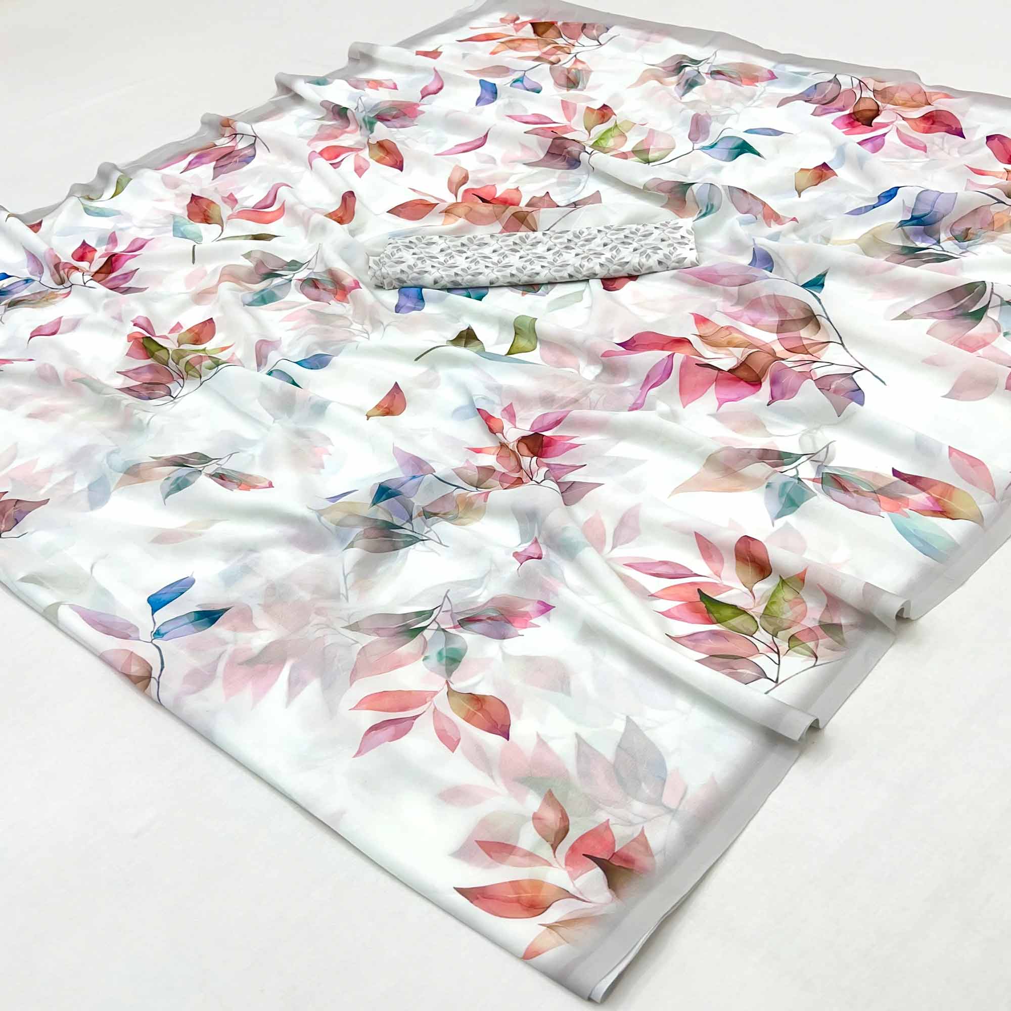 Chic White Floral Printed Georgette Saree For Effortless Elegance