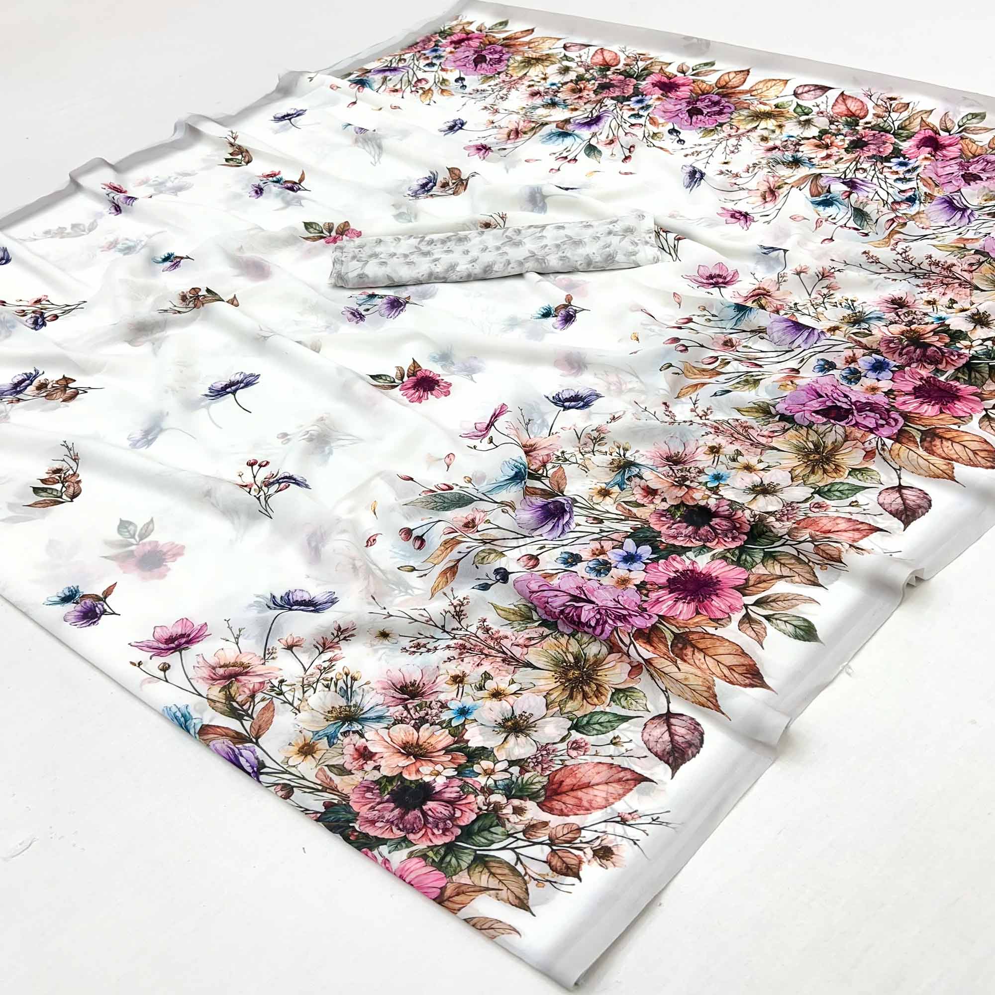 Classic White Georgette Saree Featuring Delicate Floral Digital Prints