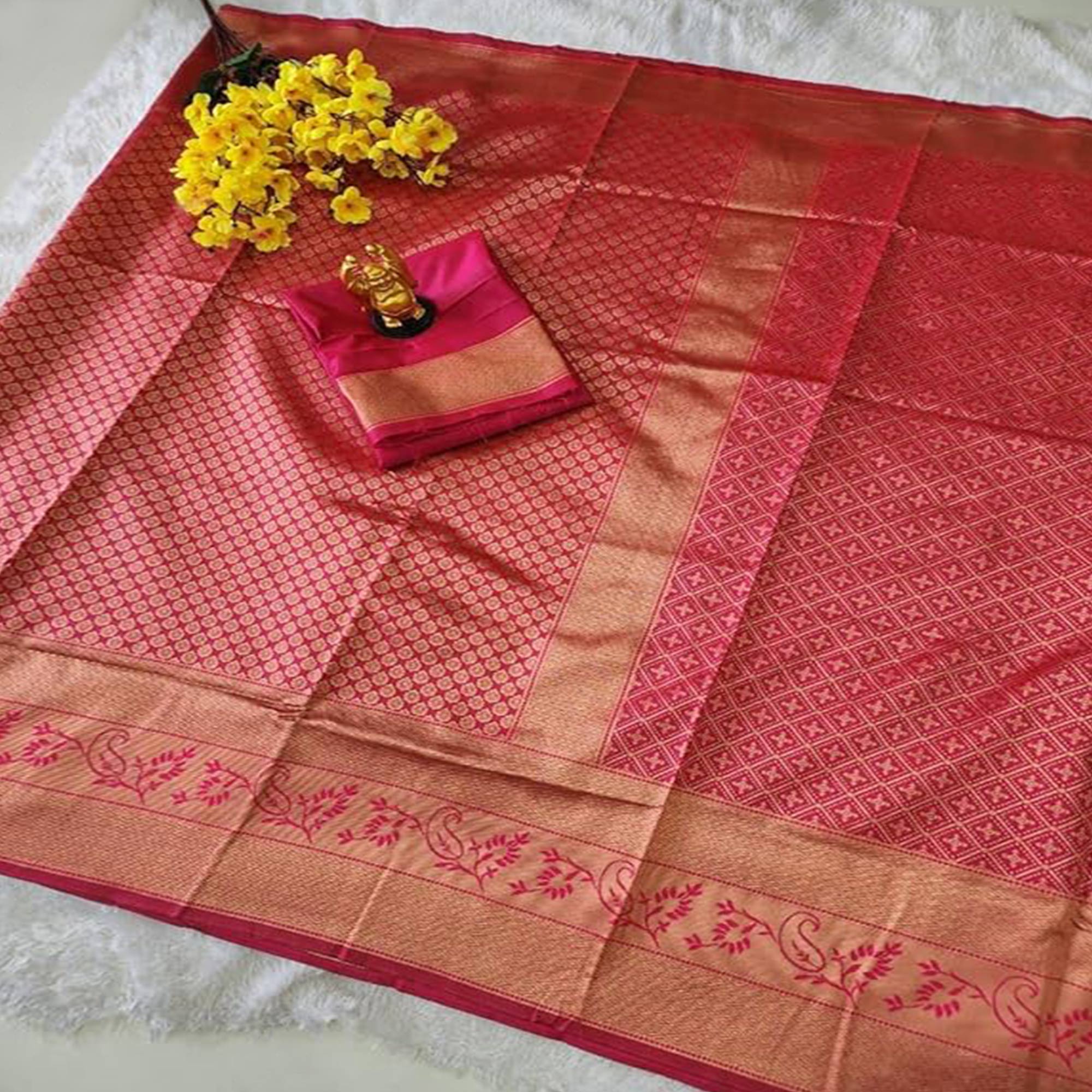 Pink Woven Banarasi Silk Saree