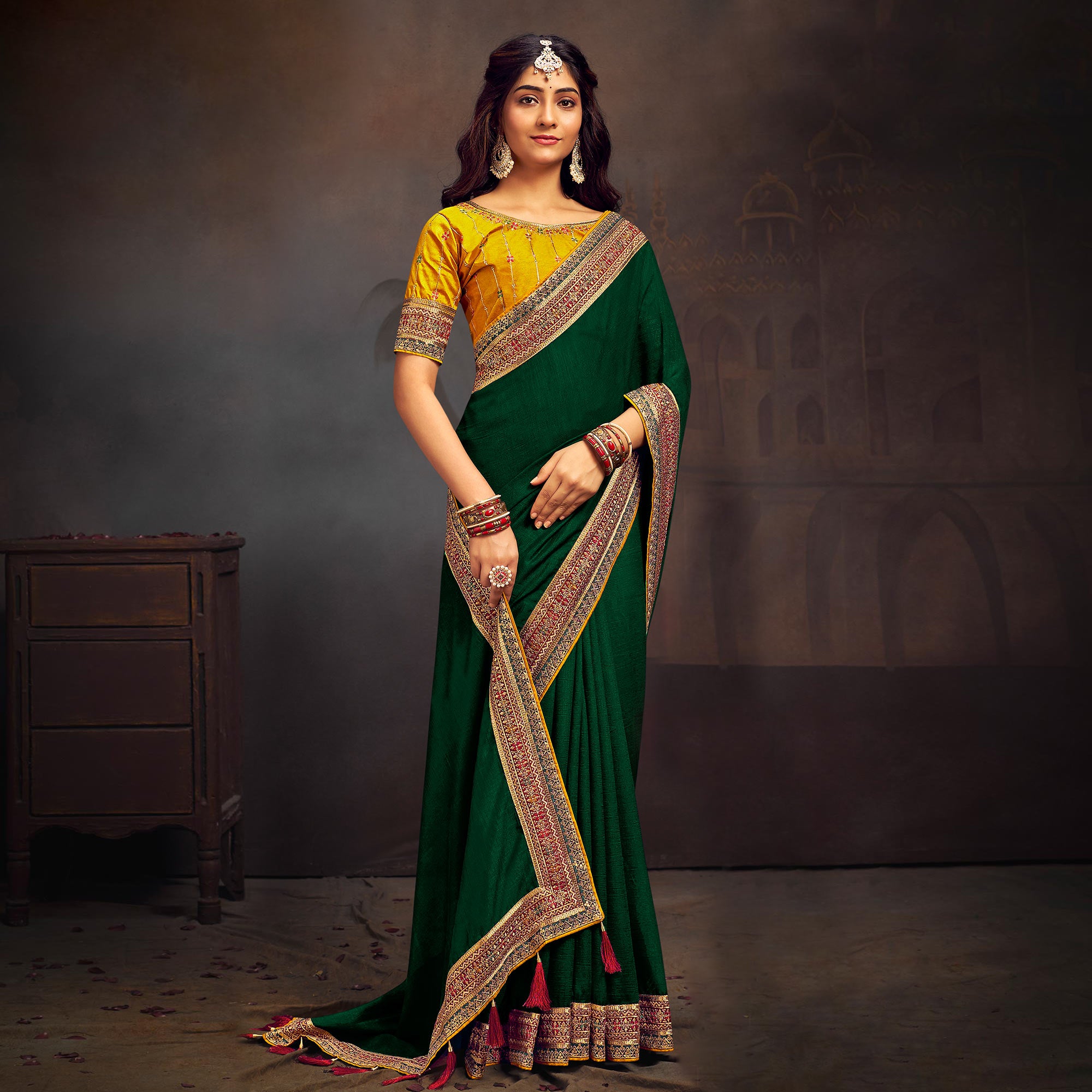 Green Solid With Embroidered Border Vichitra Silk Saree